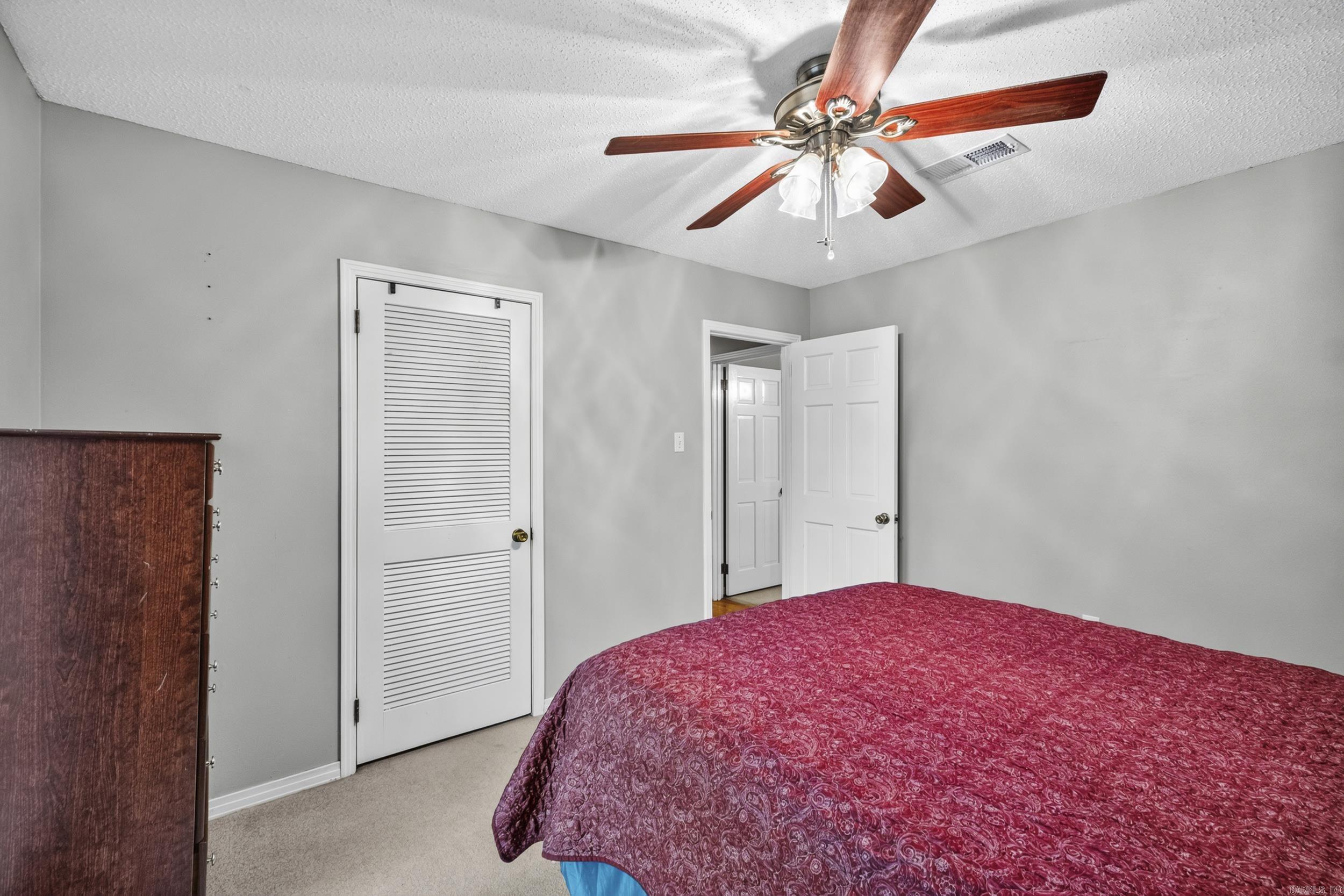 6 Beaconsfield Court Property Photo 25
