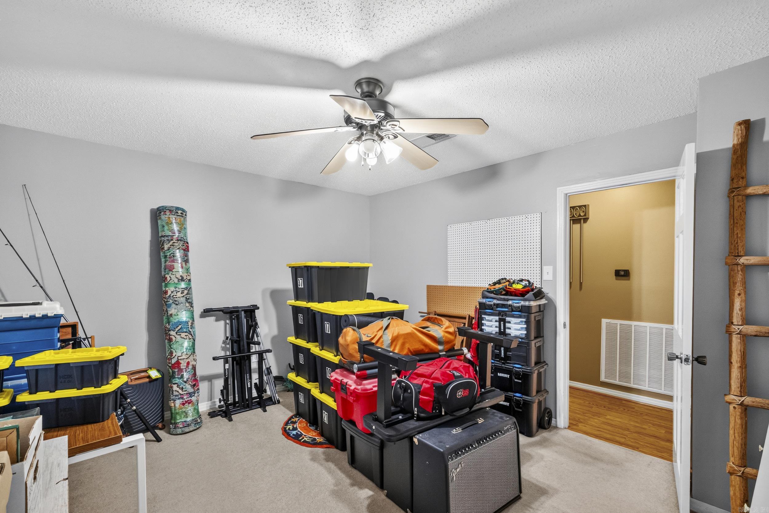6 Beaconsfield Court Property Photo 28