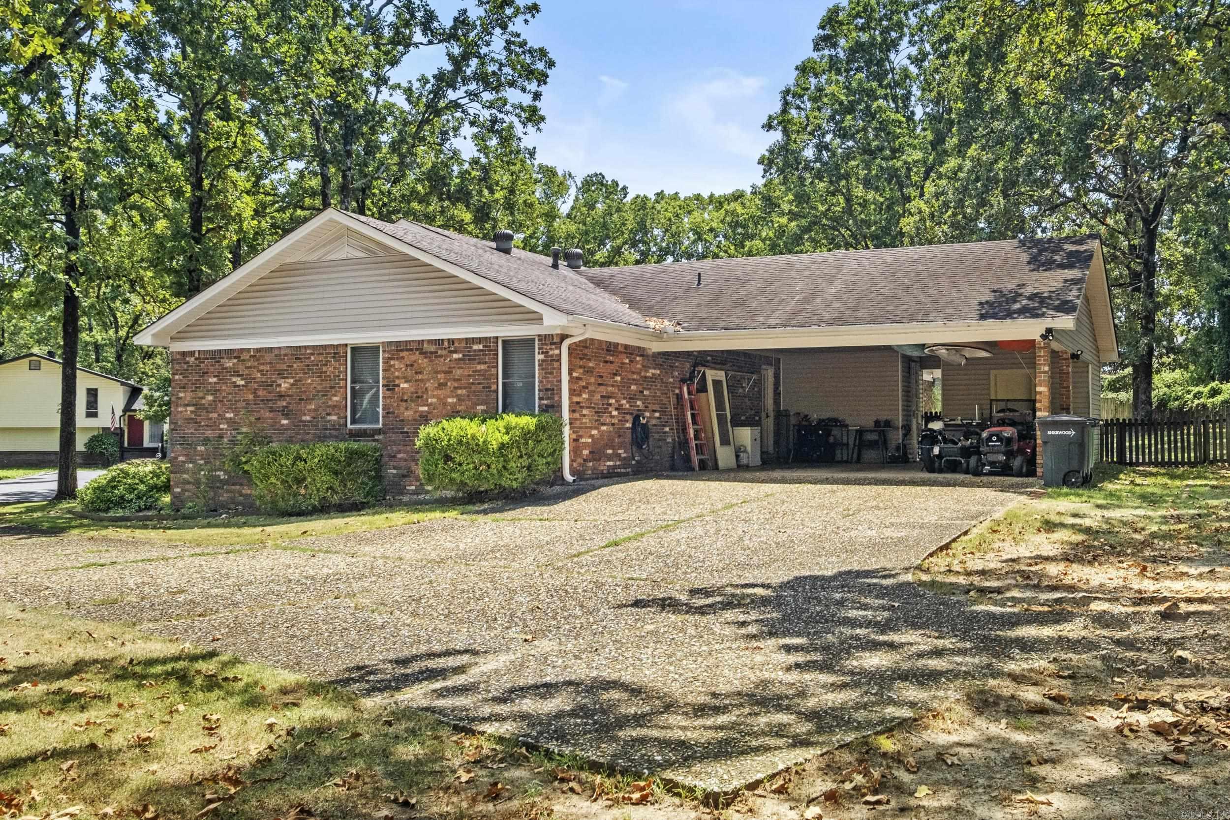 6 Beaconsfield Court Property Photo 35