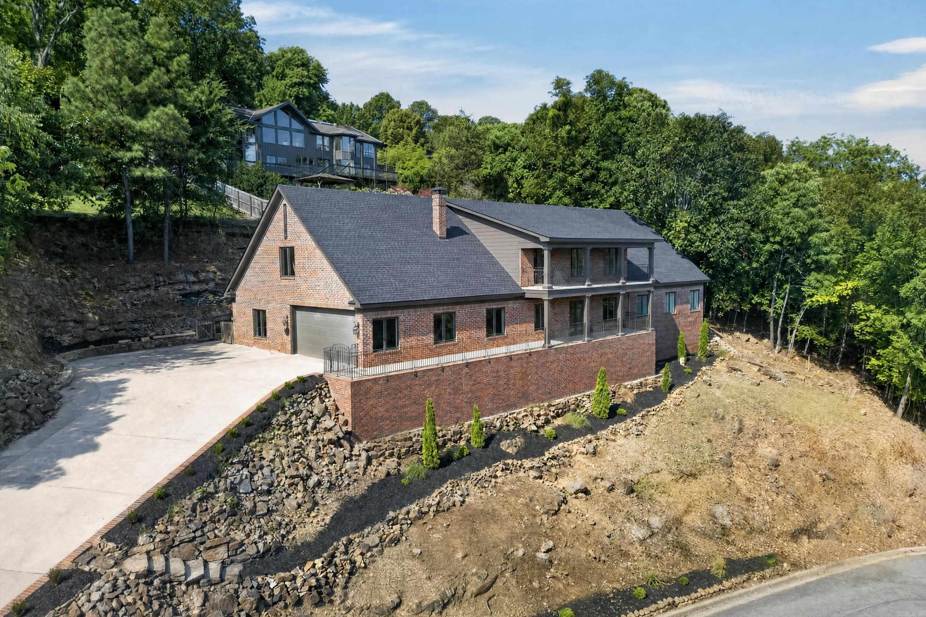 1 Overlook Circle Property Photo 1