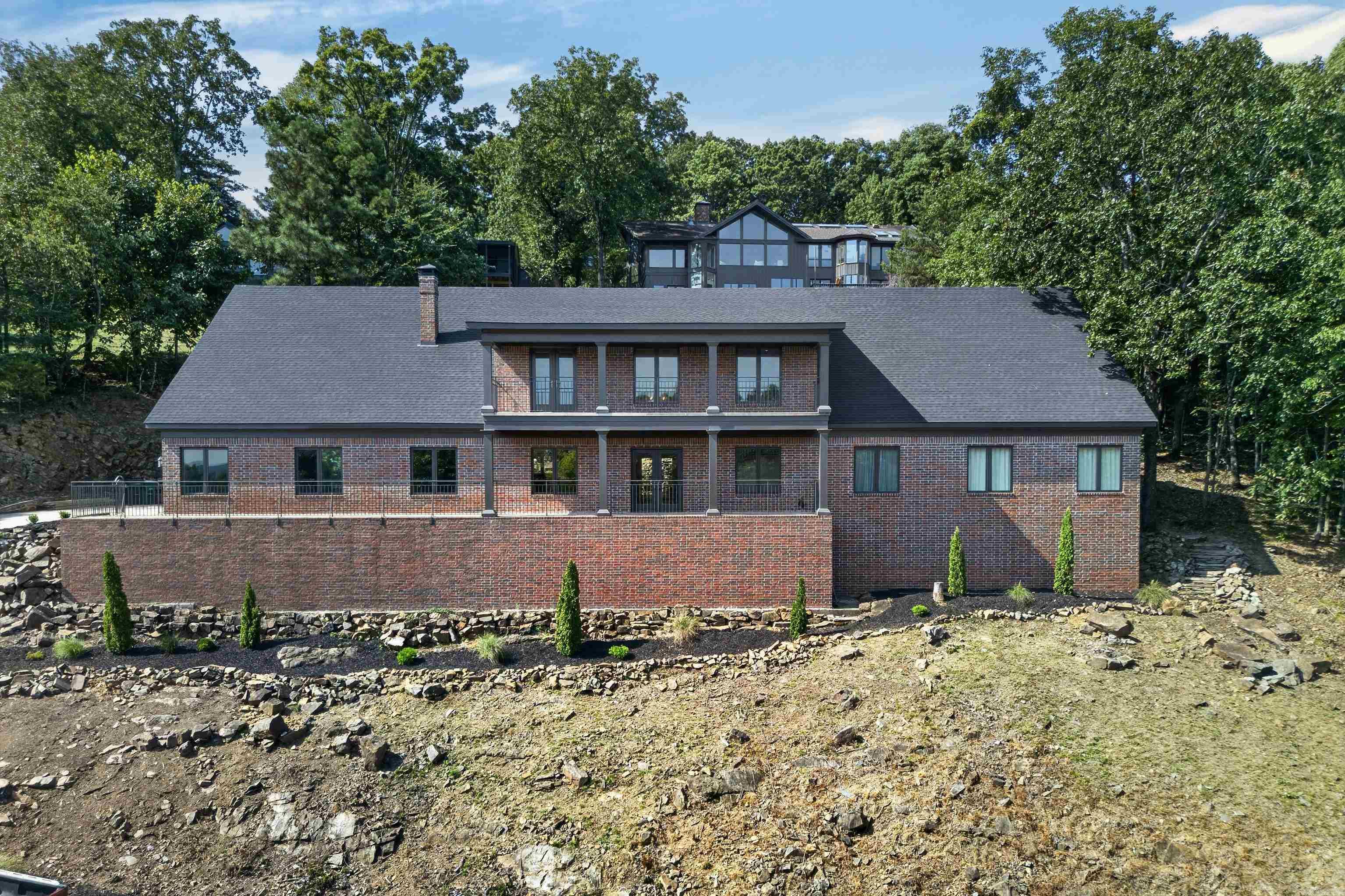 1 Overlook Circle Property Photo 3
