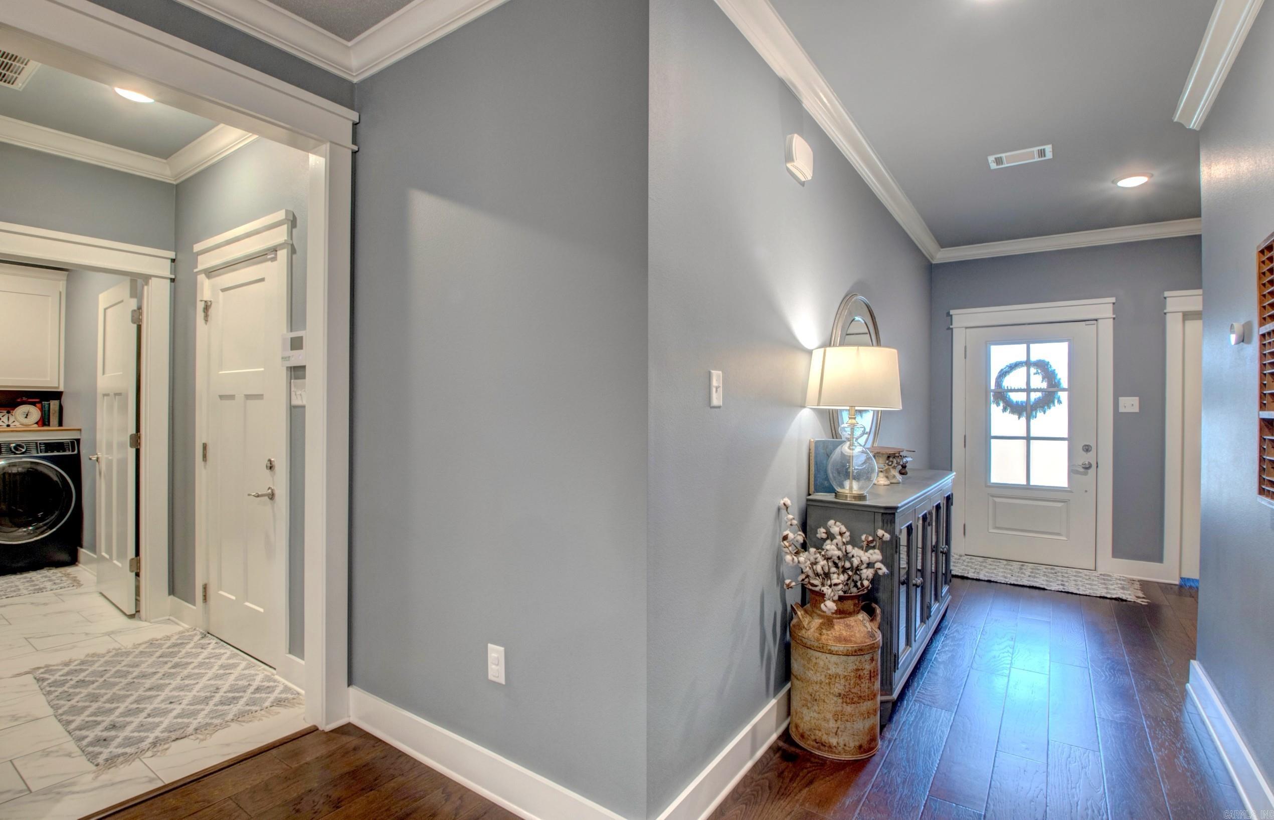 13 Hanna Loop Property Photo 6