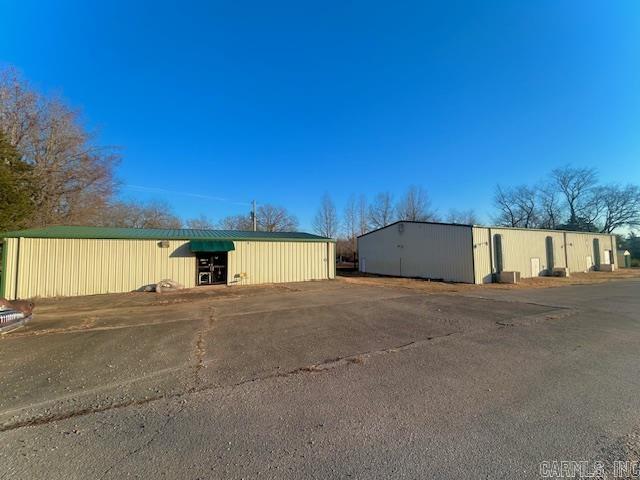 118 Clark Lane Property Photo 3