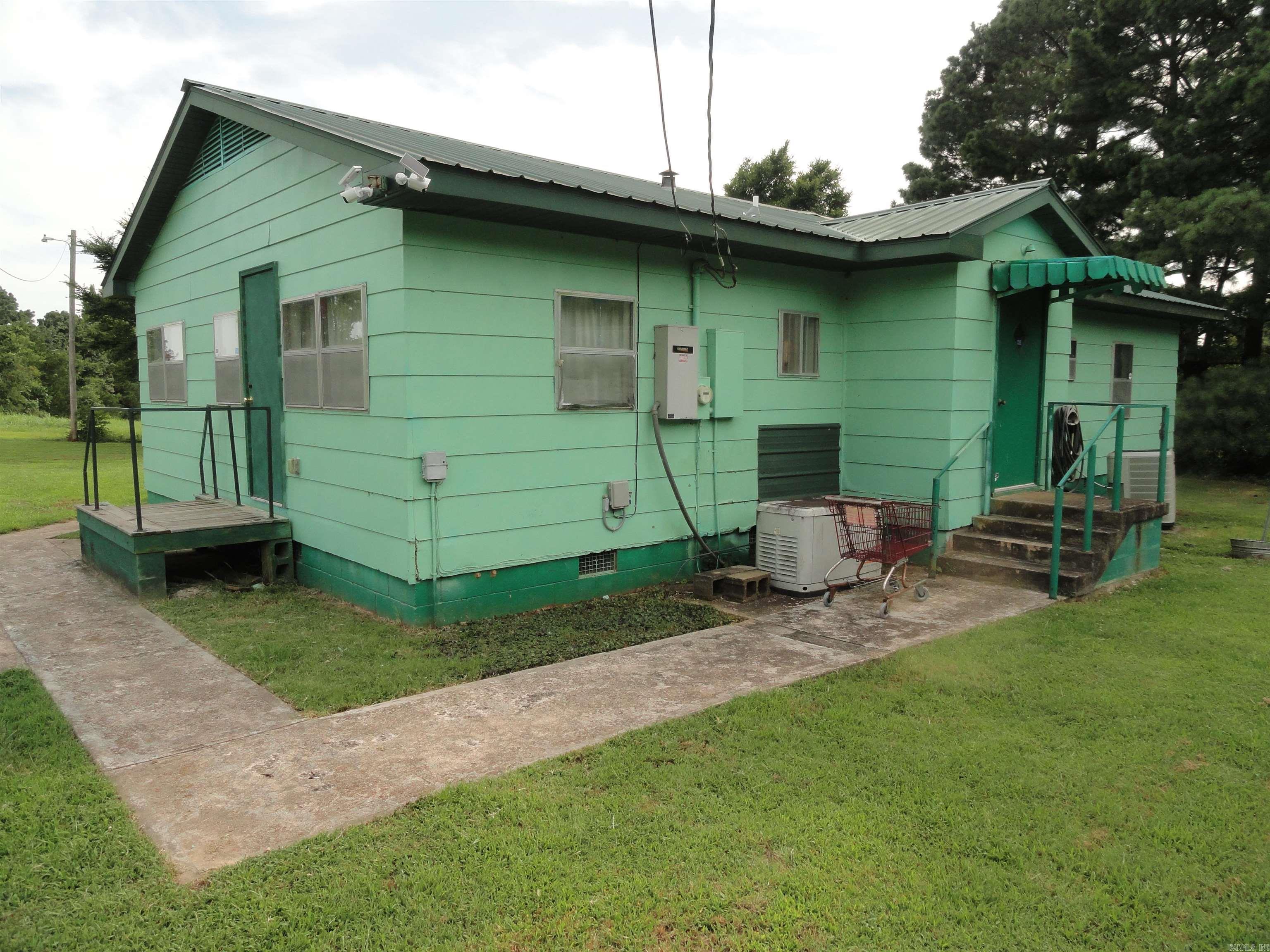 3358 Hwy 74 E Property Photo 4