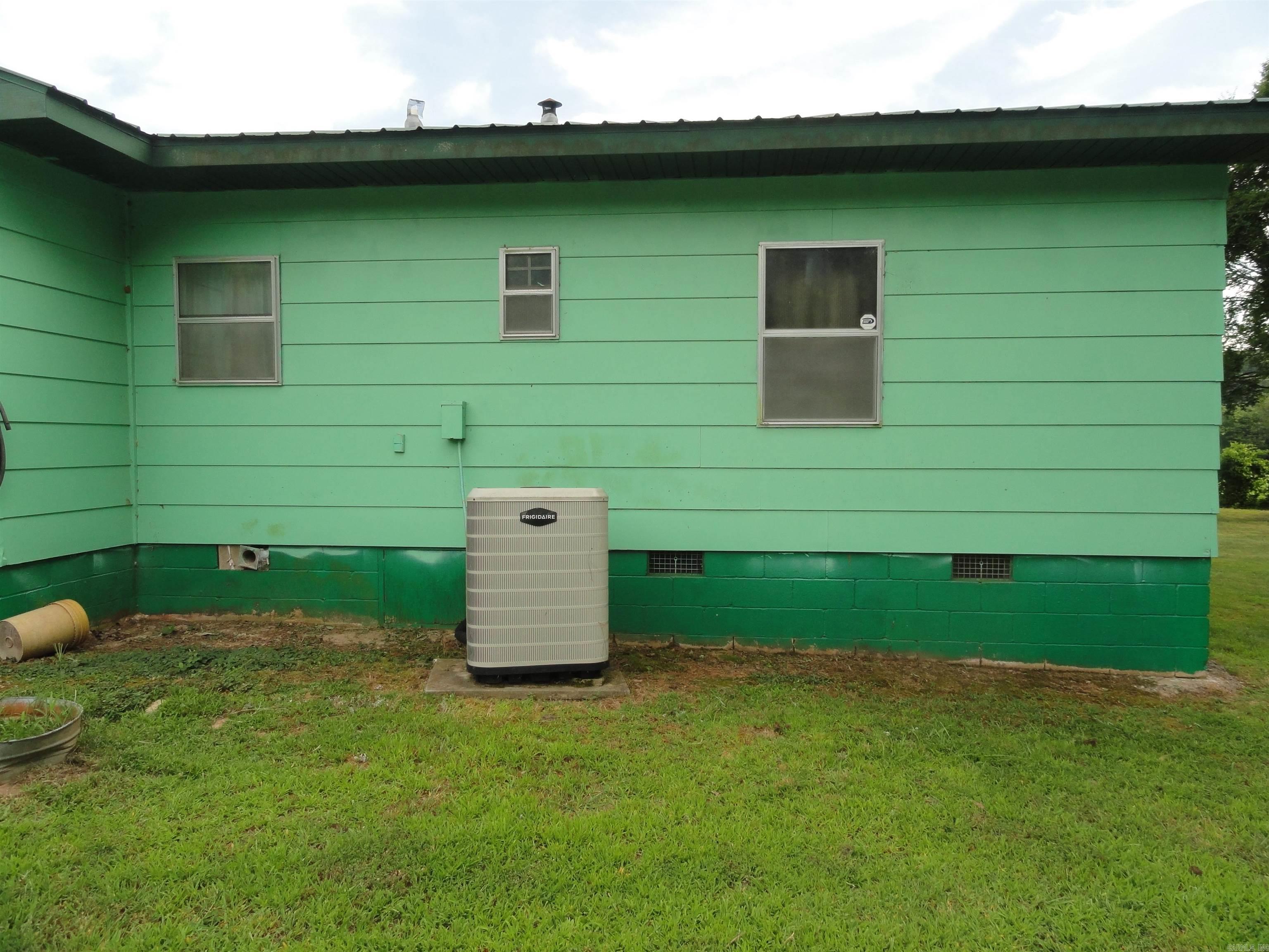 3358 Hwy 74 E Property Photo 10