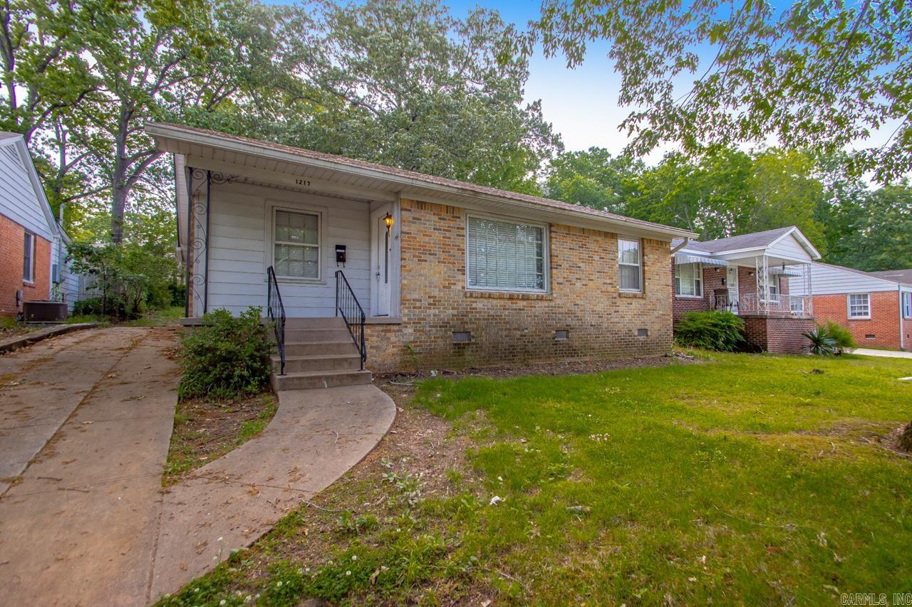 1217 S Pierce St Property Photo 50