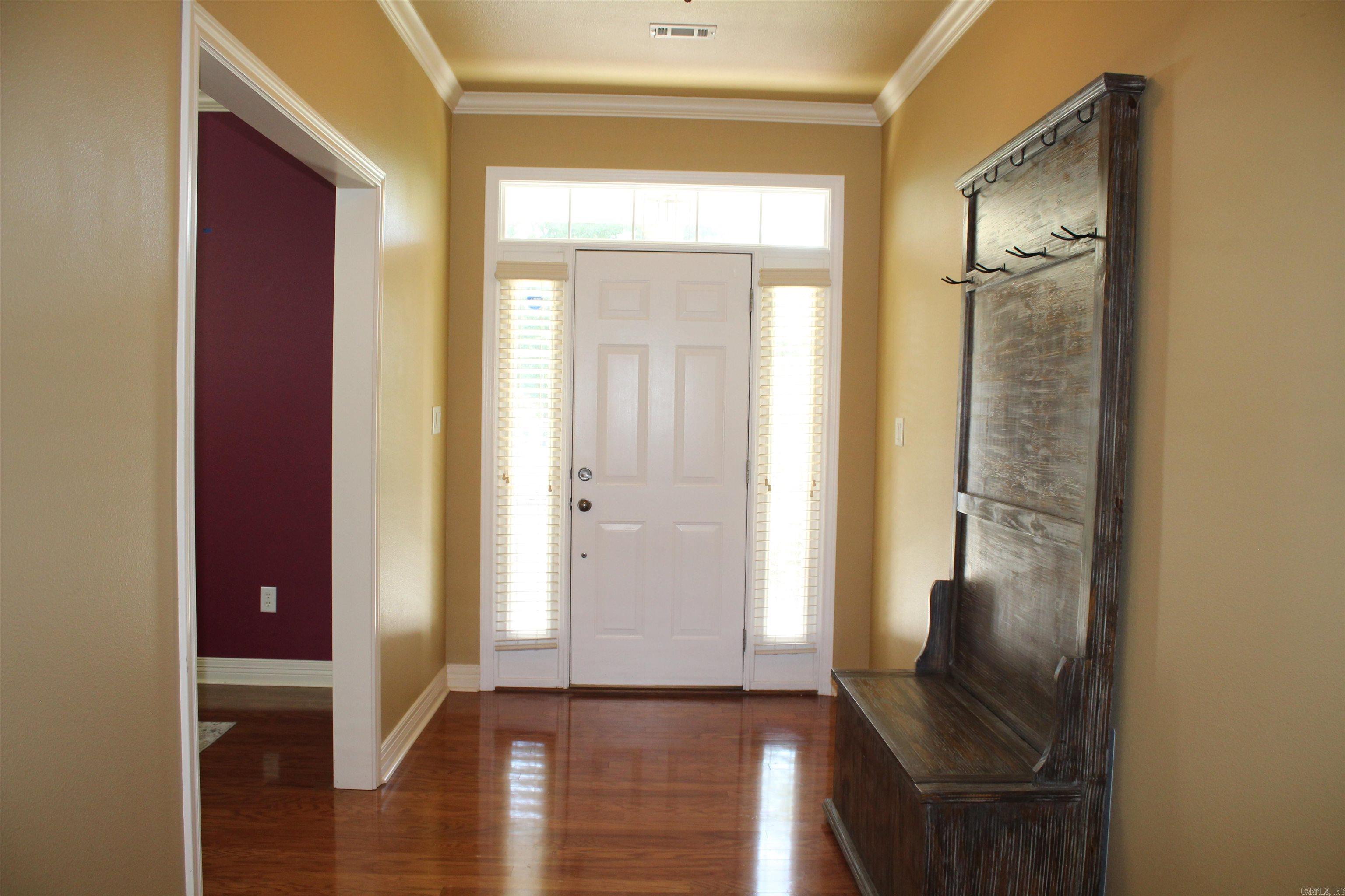 502 Deer Creek Property Photo 8