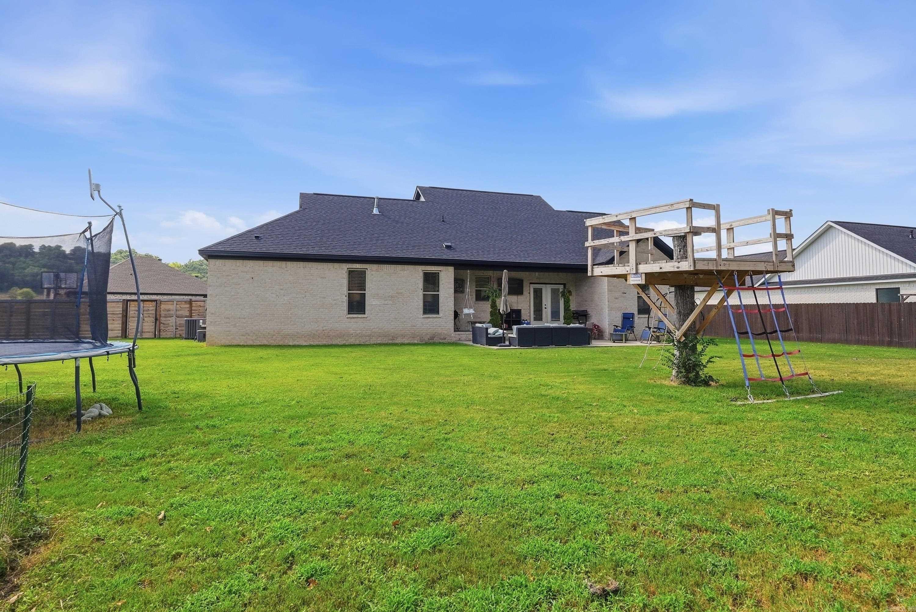 190 Wellswood Drive Property Photo 34