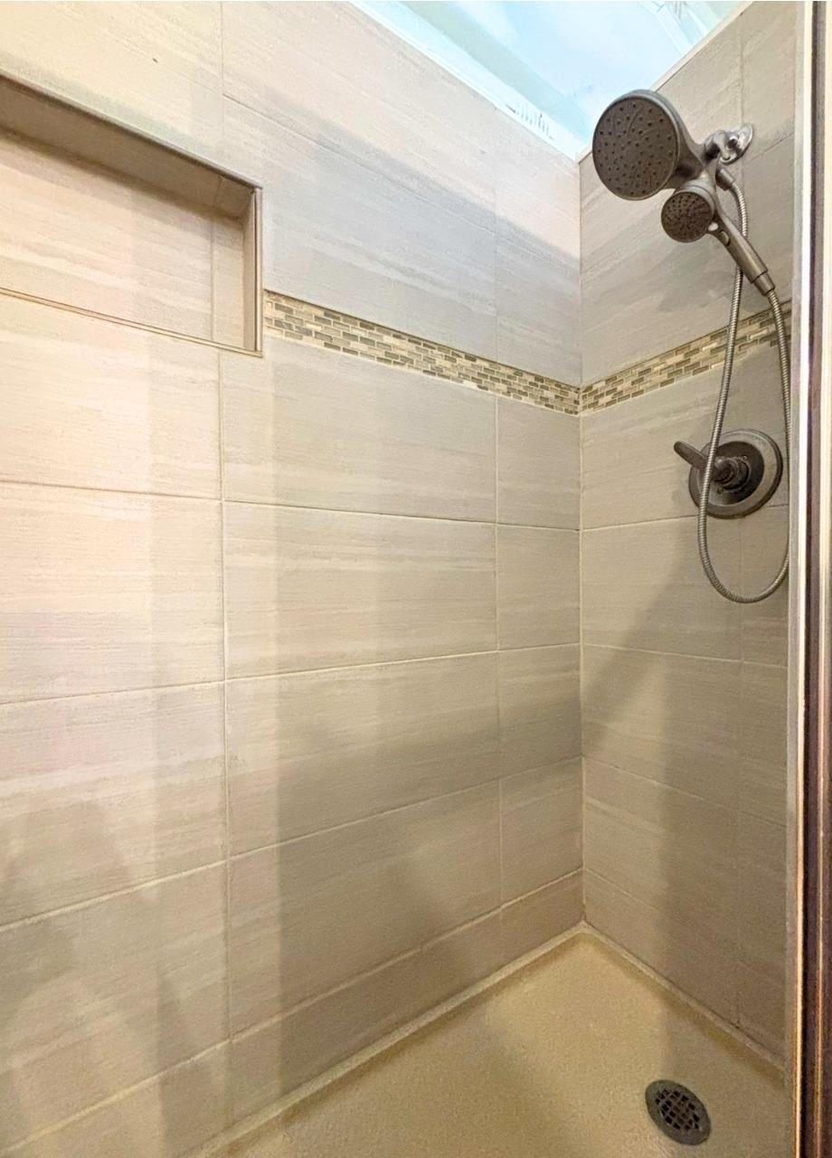 10 Algonquin Circle Property Photo 25