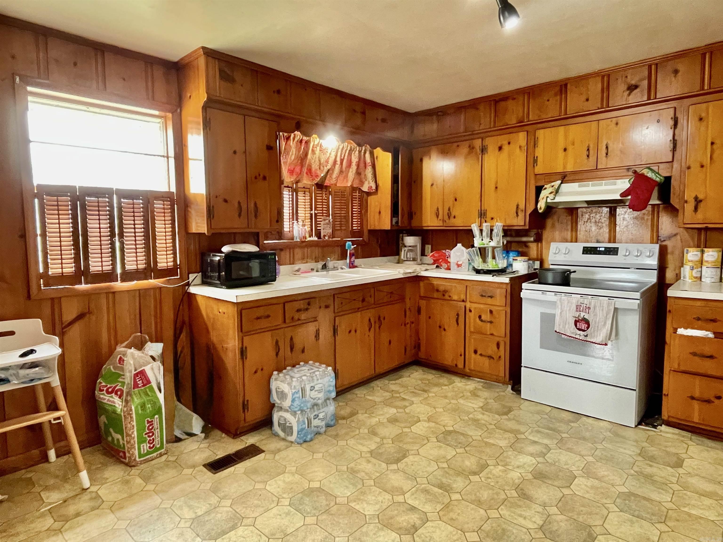 11344 Highway 49 Property Photo 6