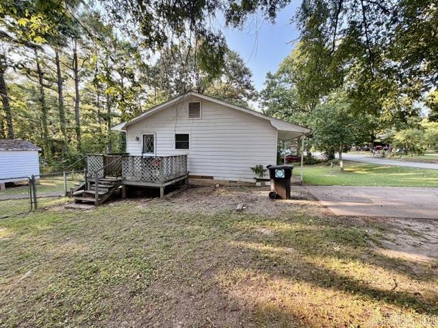 605 Ridgecrest Property Photo 3