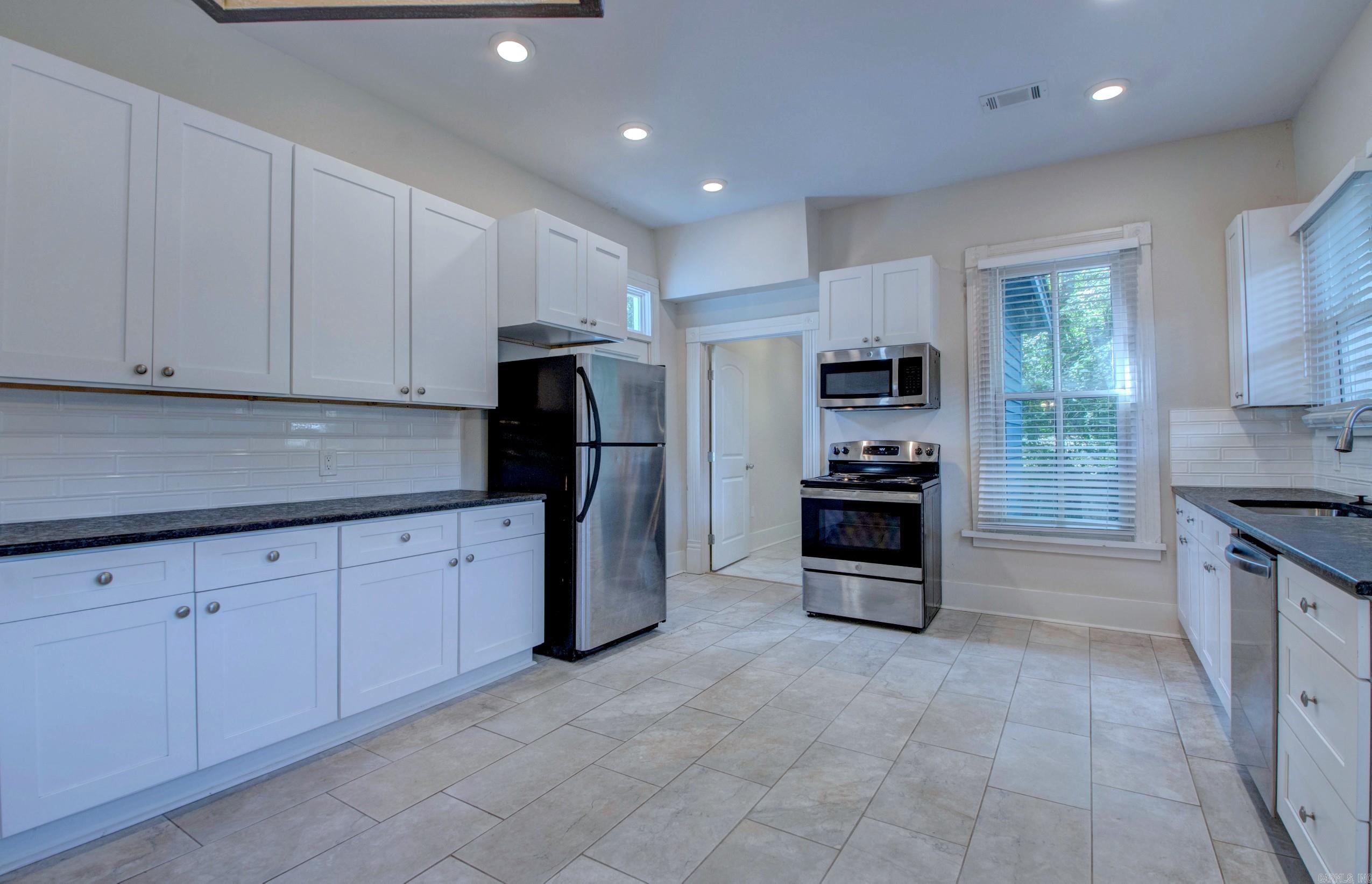 508 Rice Property Photo 17