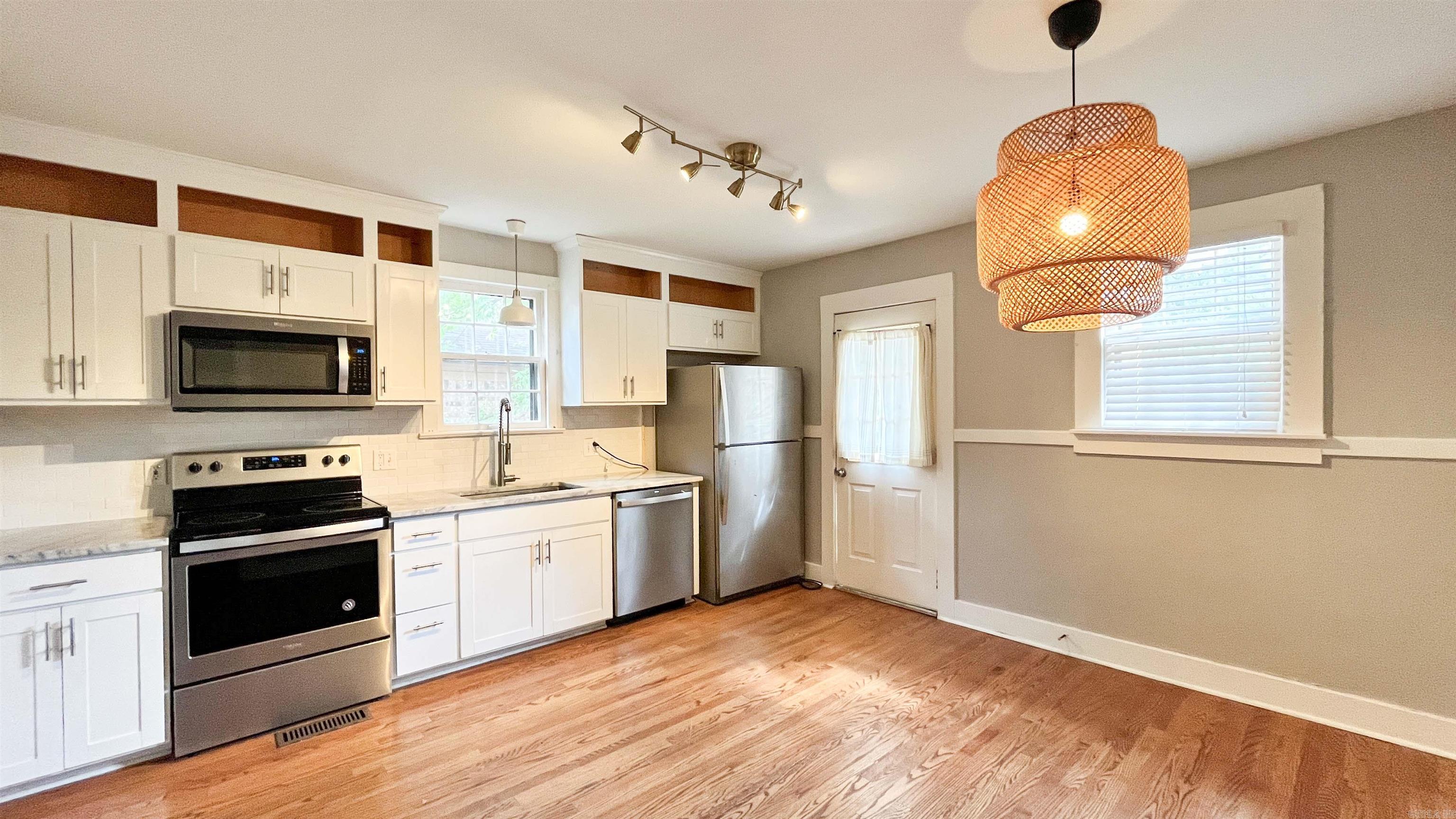 5423 C Street Property Photo 5