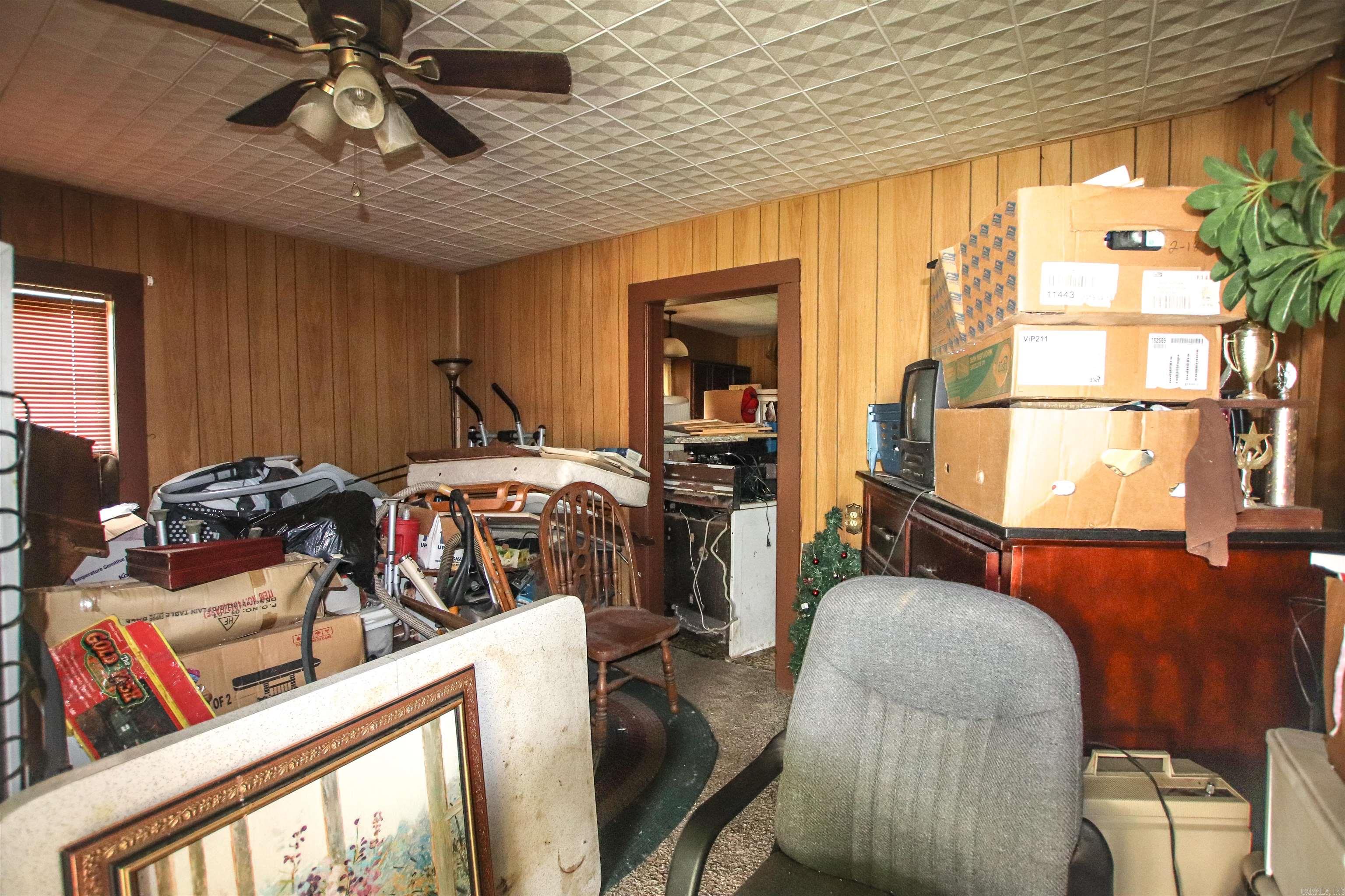 411 Sw Lawrence St Property Photo 4