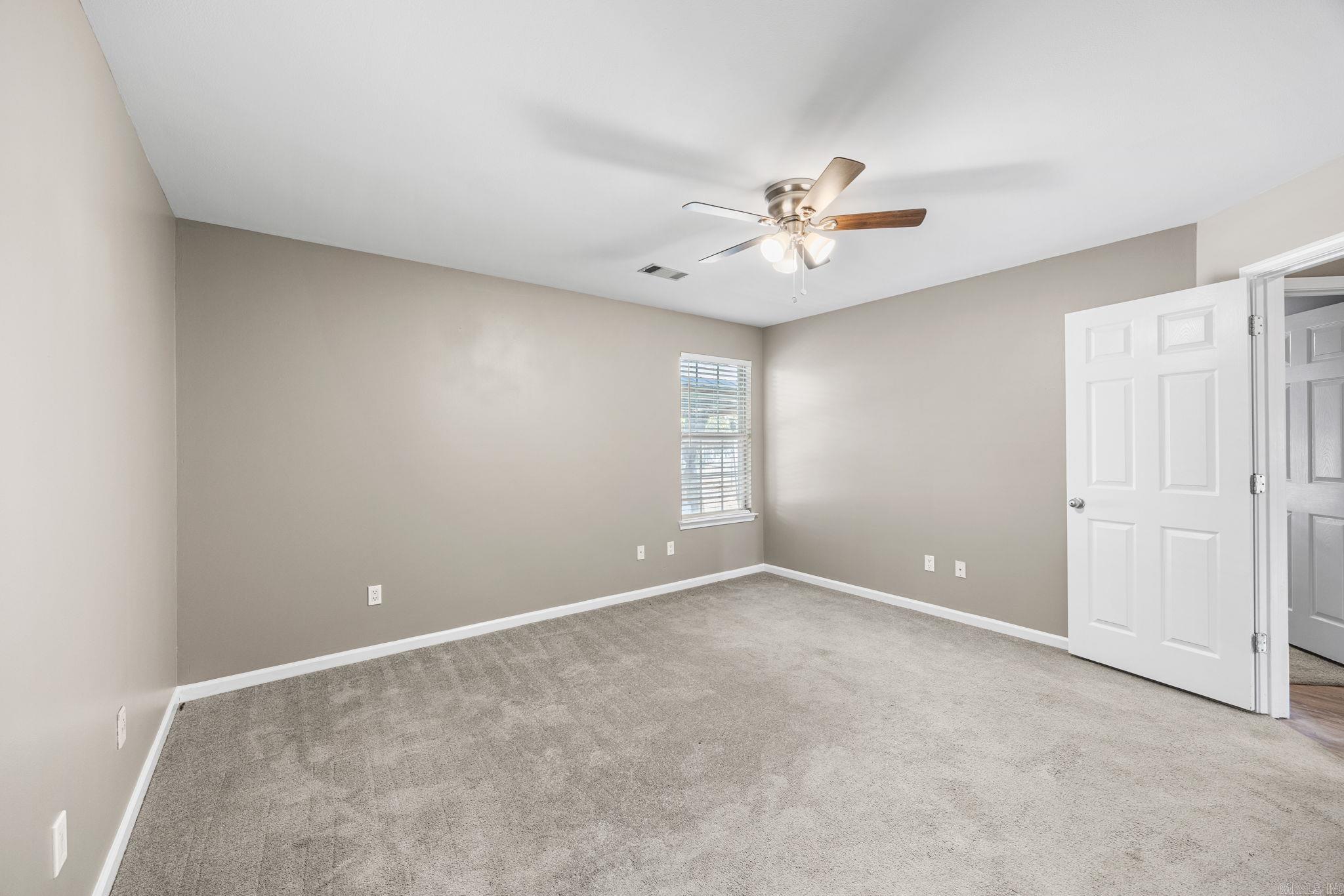 513 Hidden Forest Drive Property Photo 20