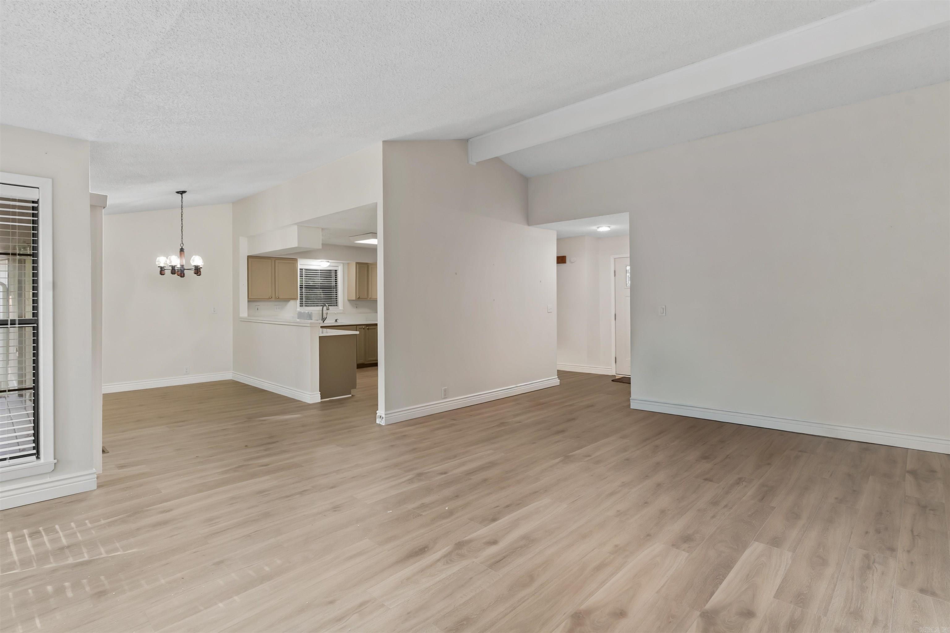 1 Torres Place Property Photo 6