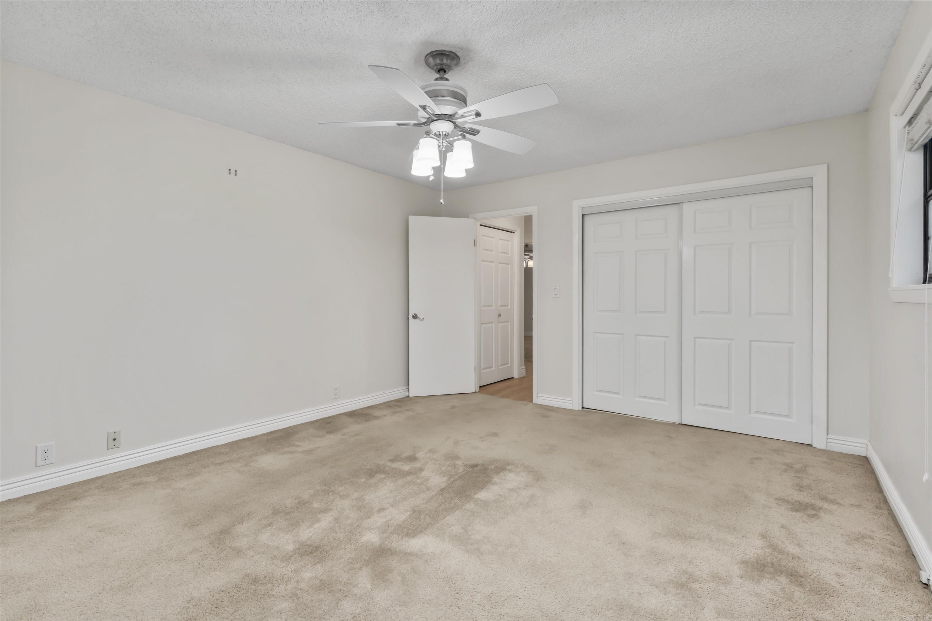 1 Torres Place Property Photo 24