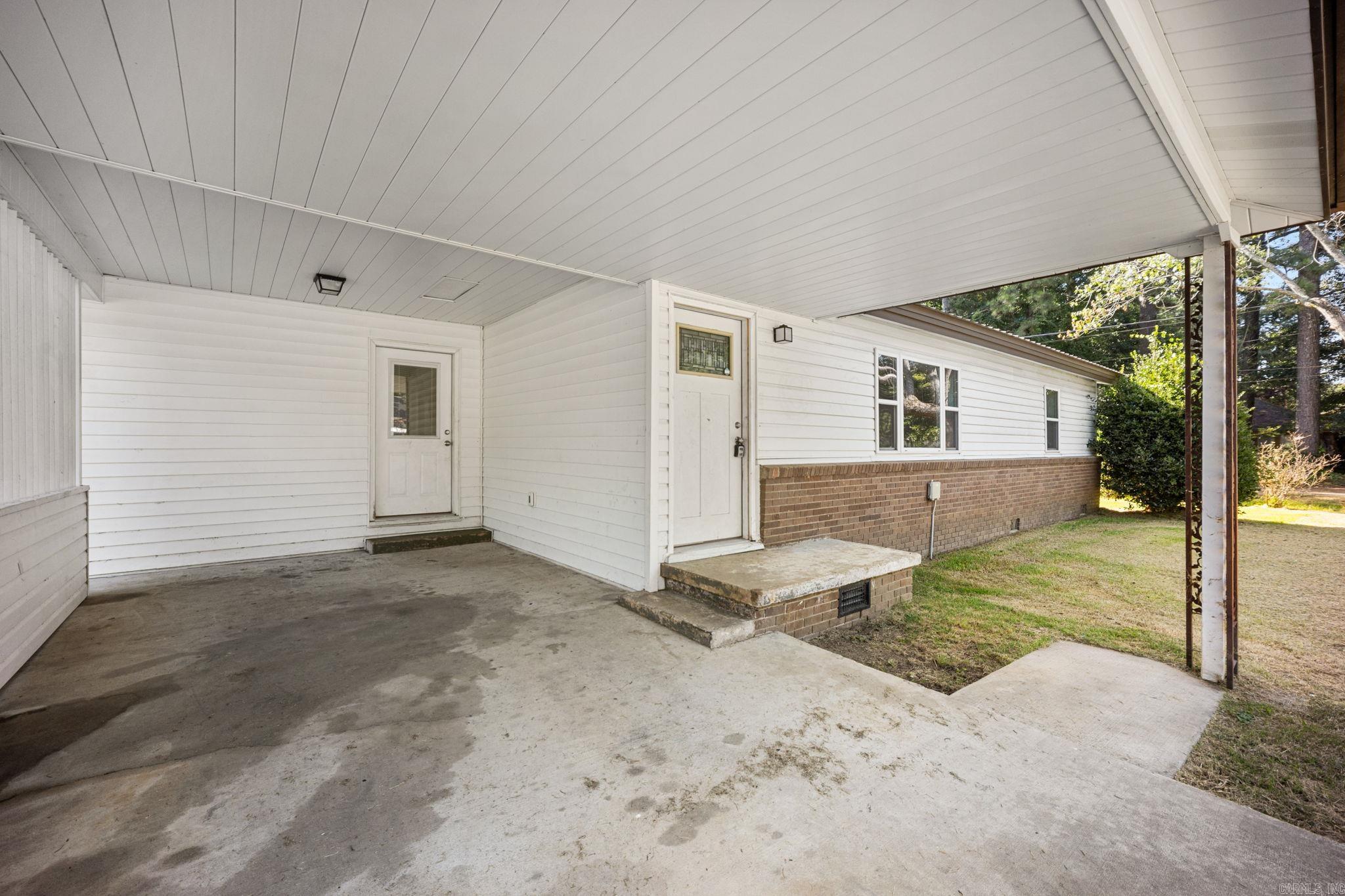 1200 Wade Street Property Photo 3