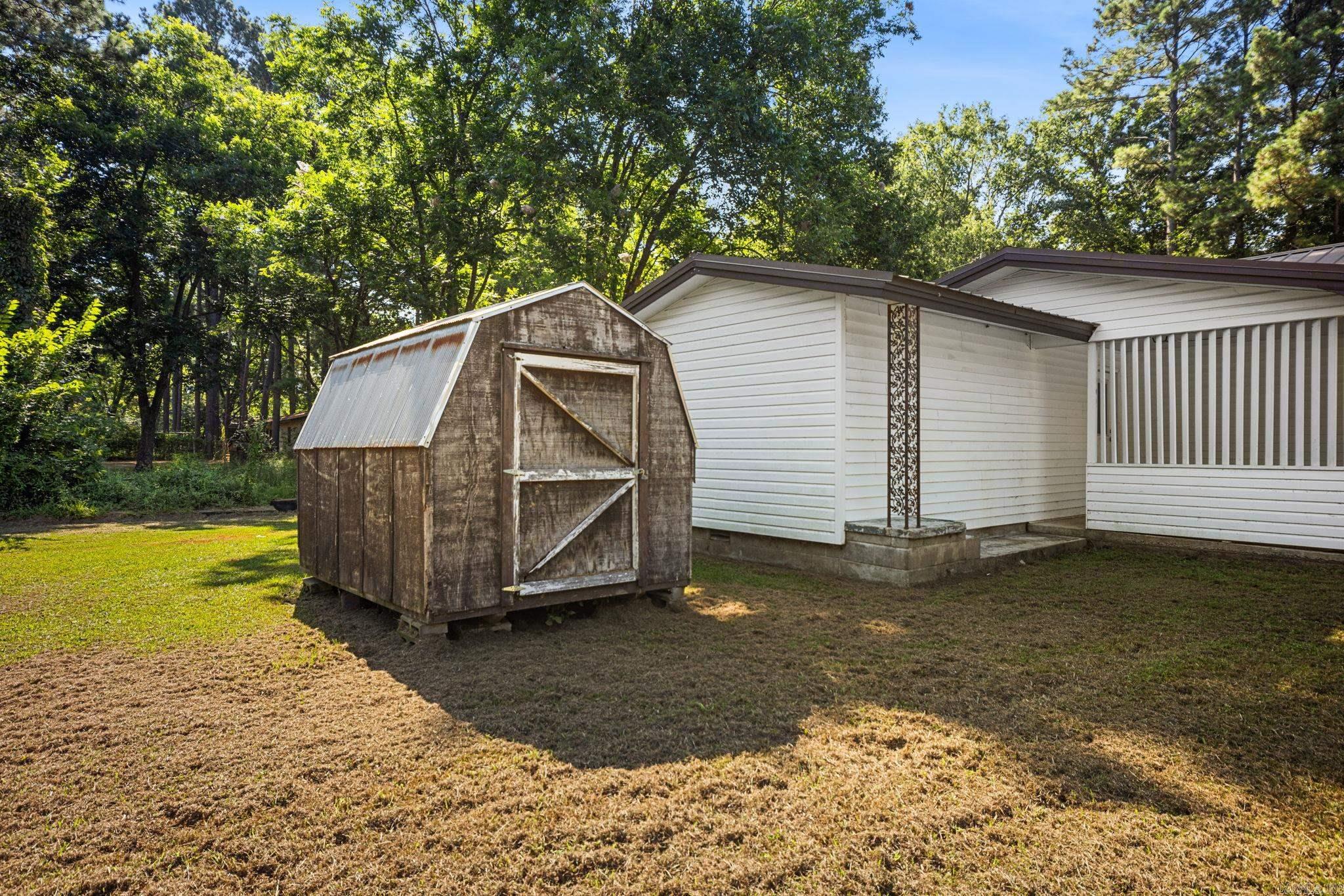 1200 Wade Street Property Photo 4