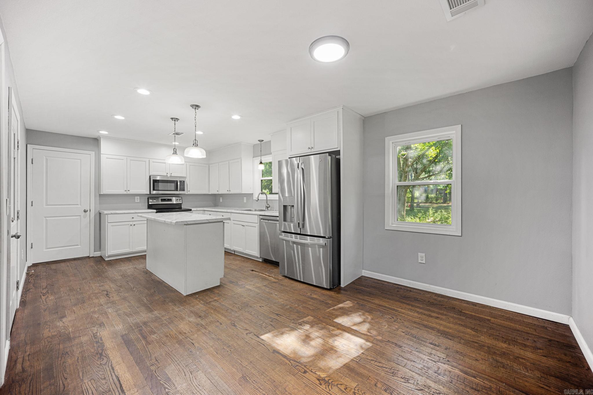 1200 Wade Street Property Photo 12