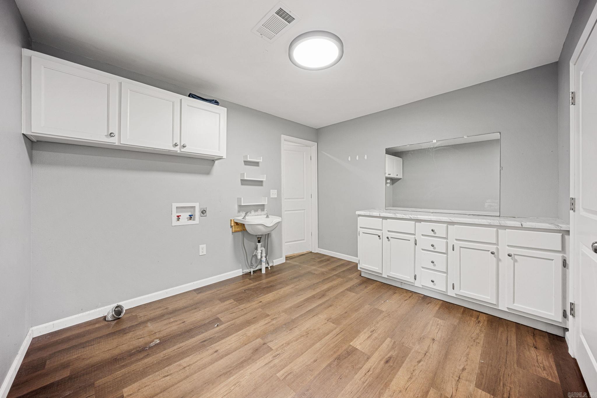 1200 Wade Street Property Photo 15