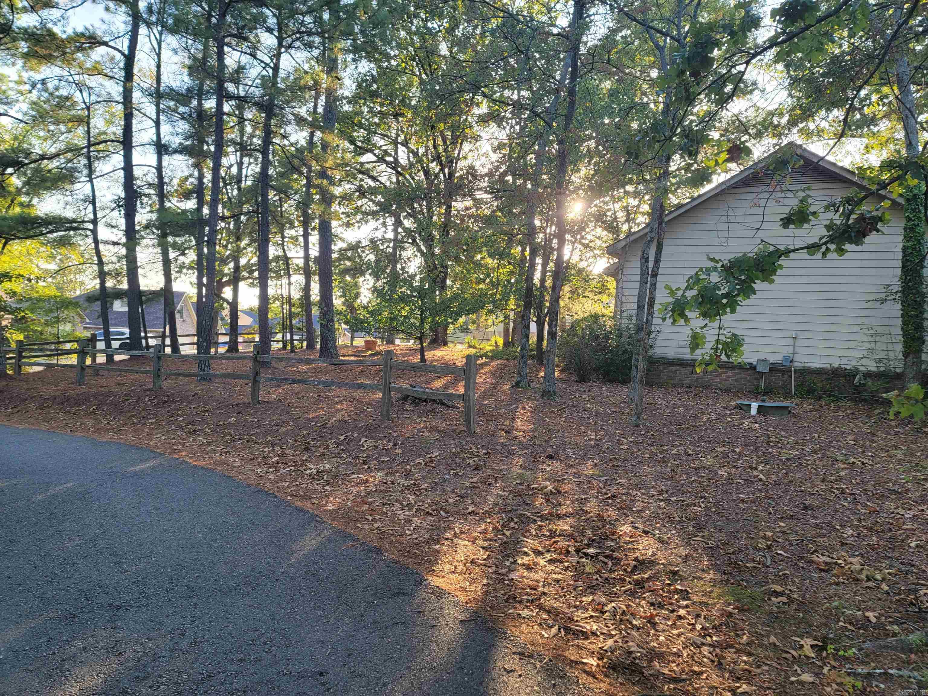 210 Restful Ridge Road Property Photo 13
