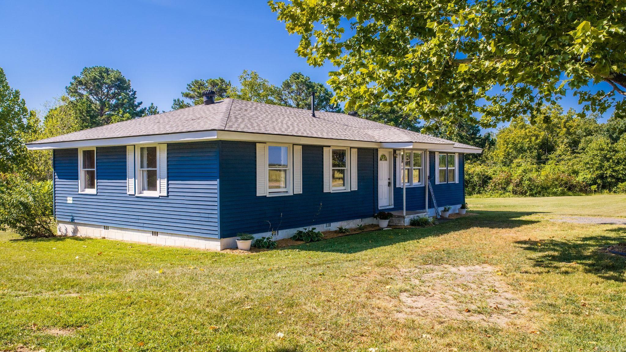 111 Highway 124 W Property Photo 2