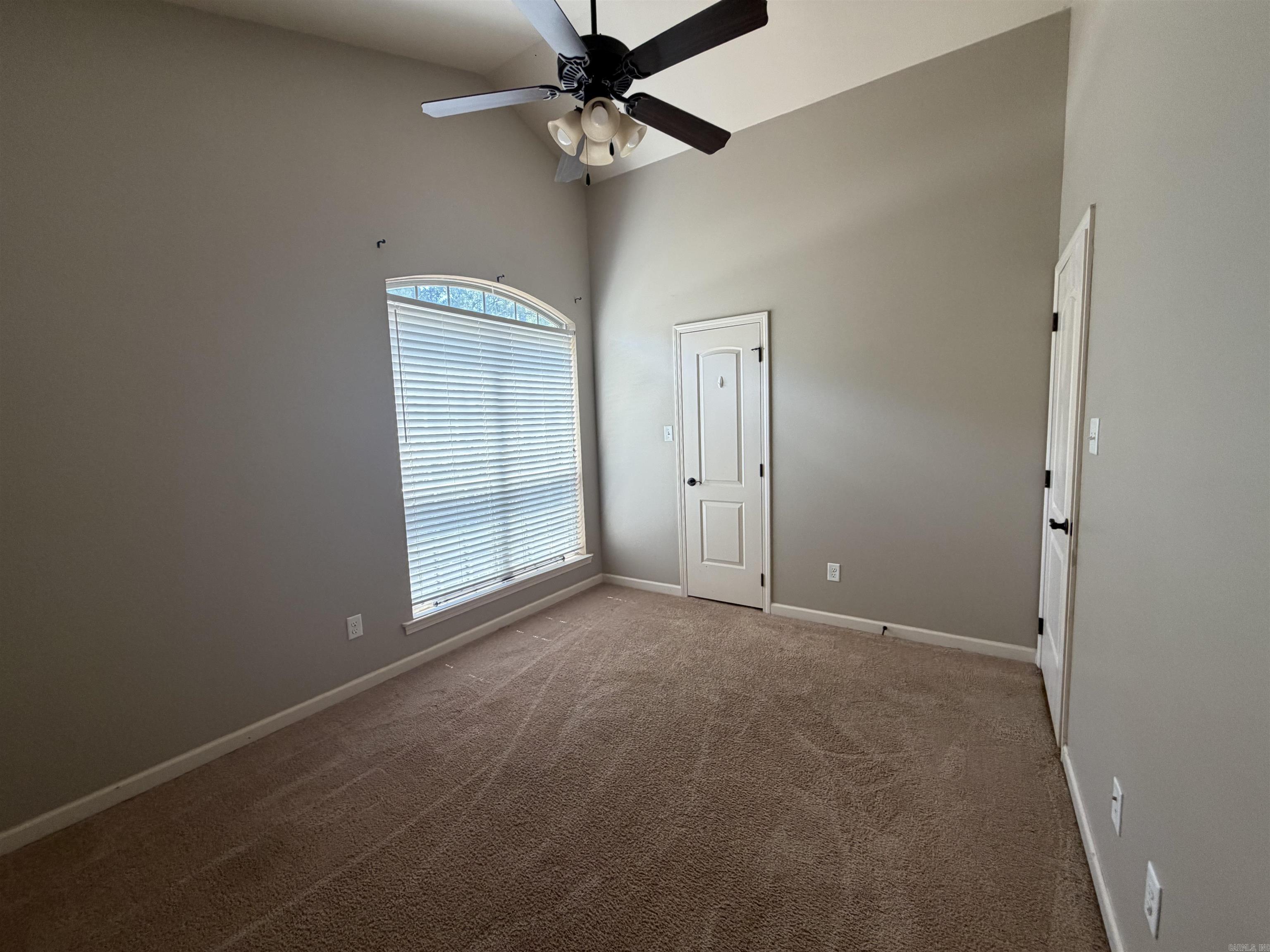 14 Ponds Edge Lane Property Photo 18