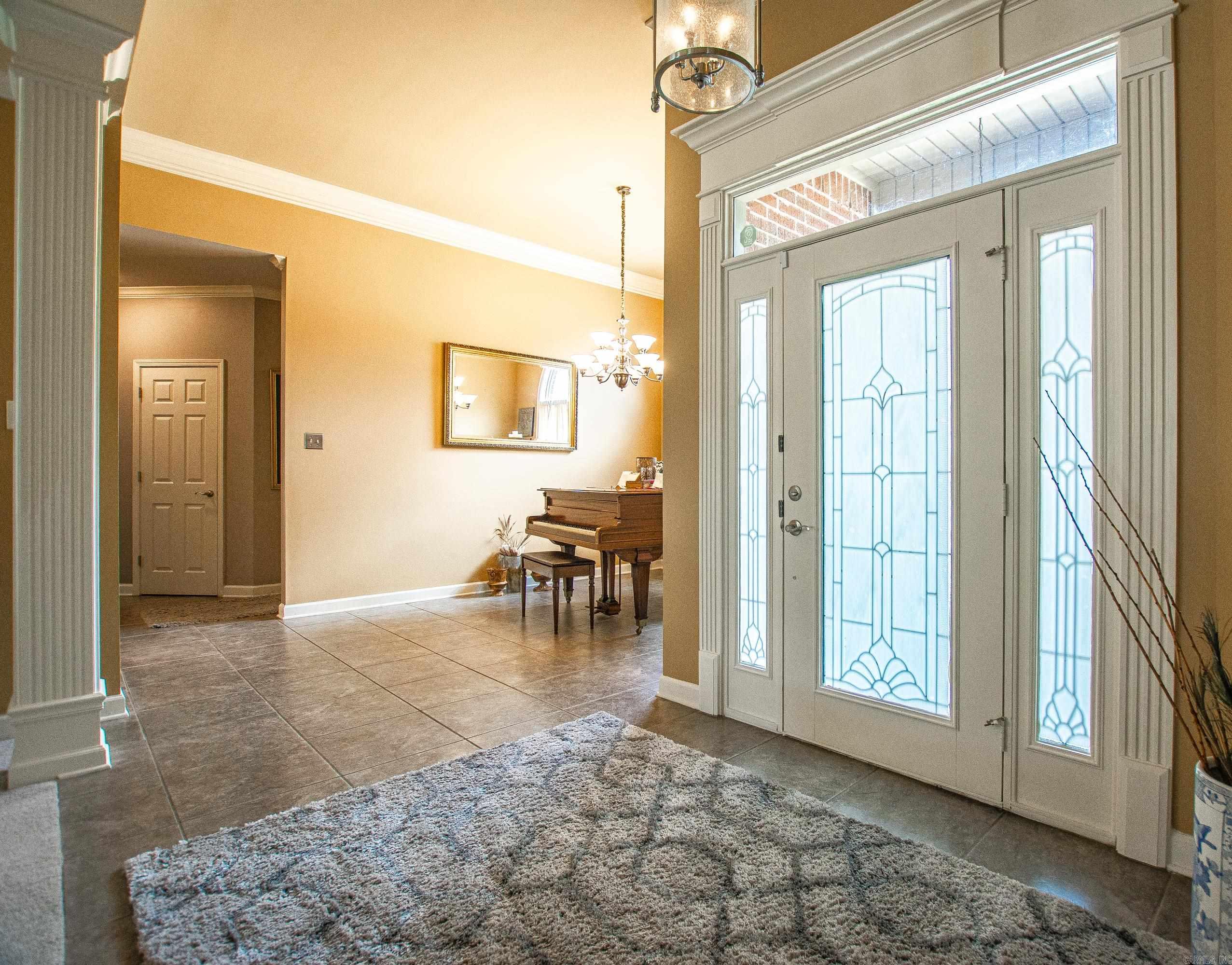 6901 Gap Point Circle Property Photo 3