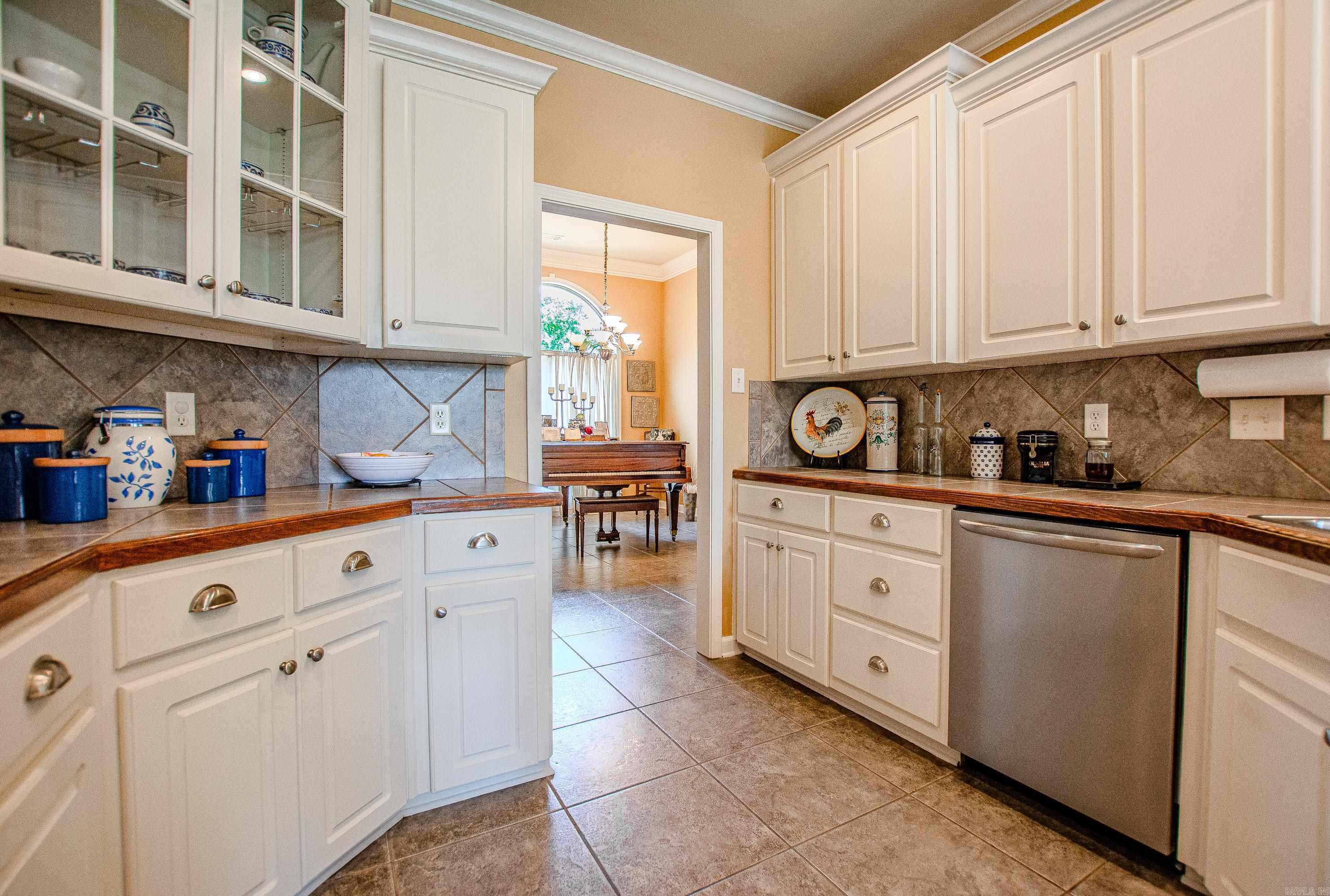 6901 Gap Point Circle Property Photo 15