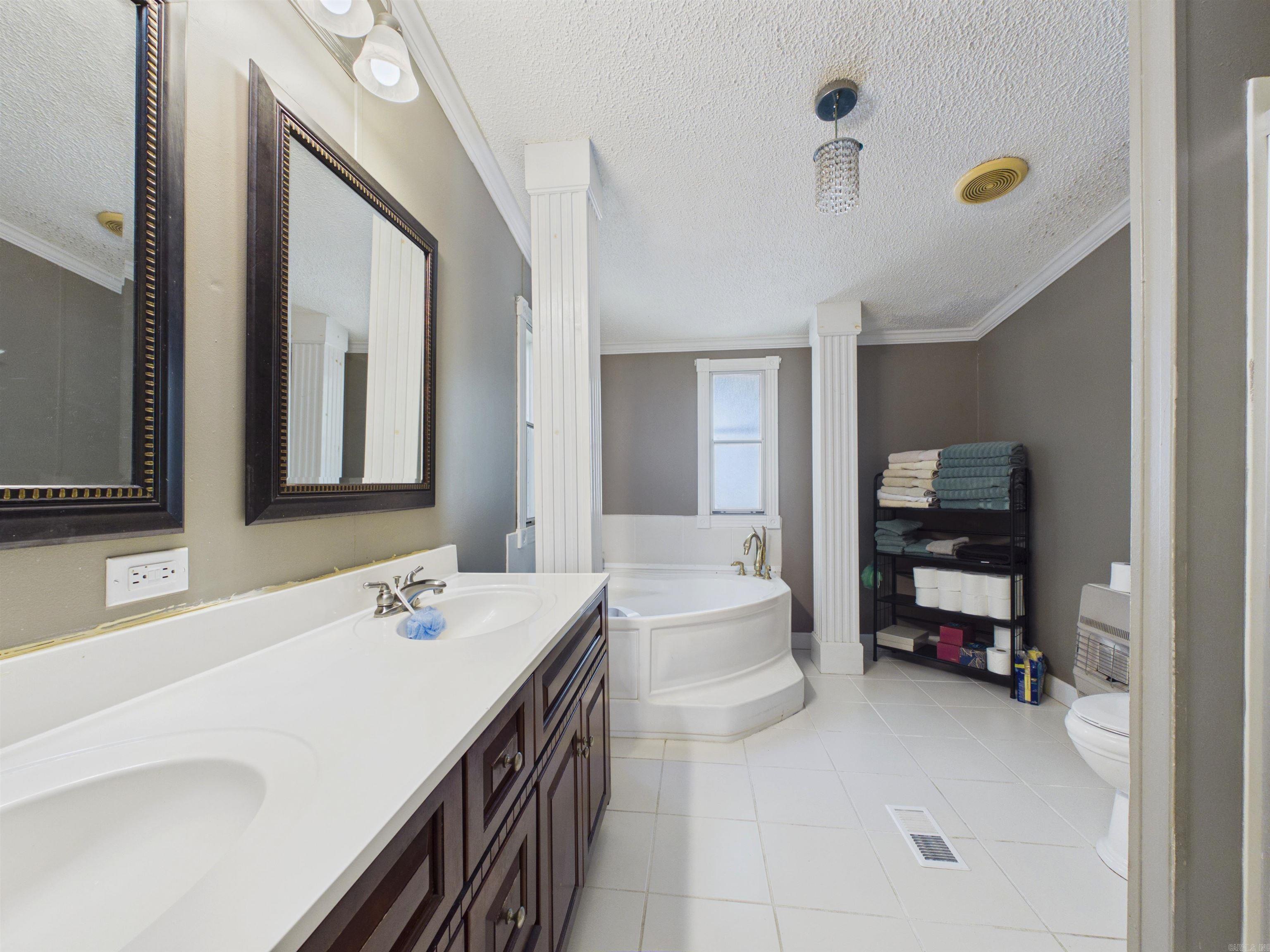 12 Shady Lane Property Photo 17