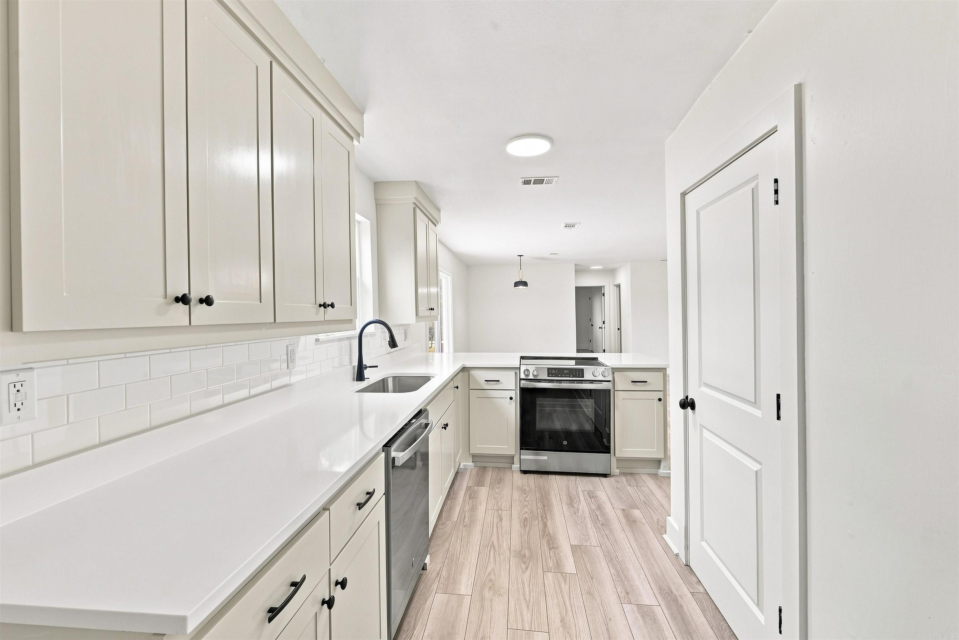 63 Jones Hill Lane Property Photo 14