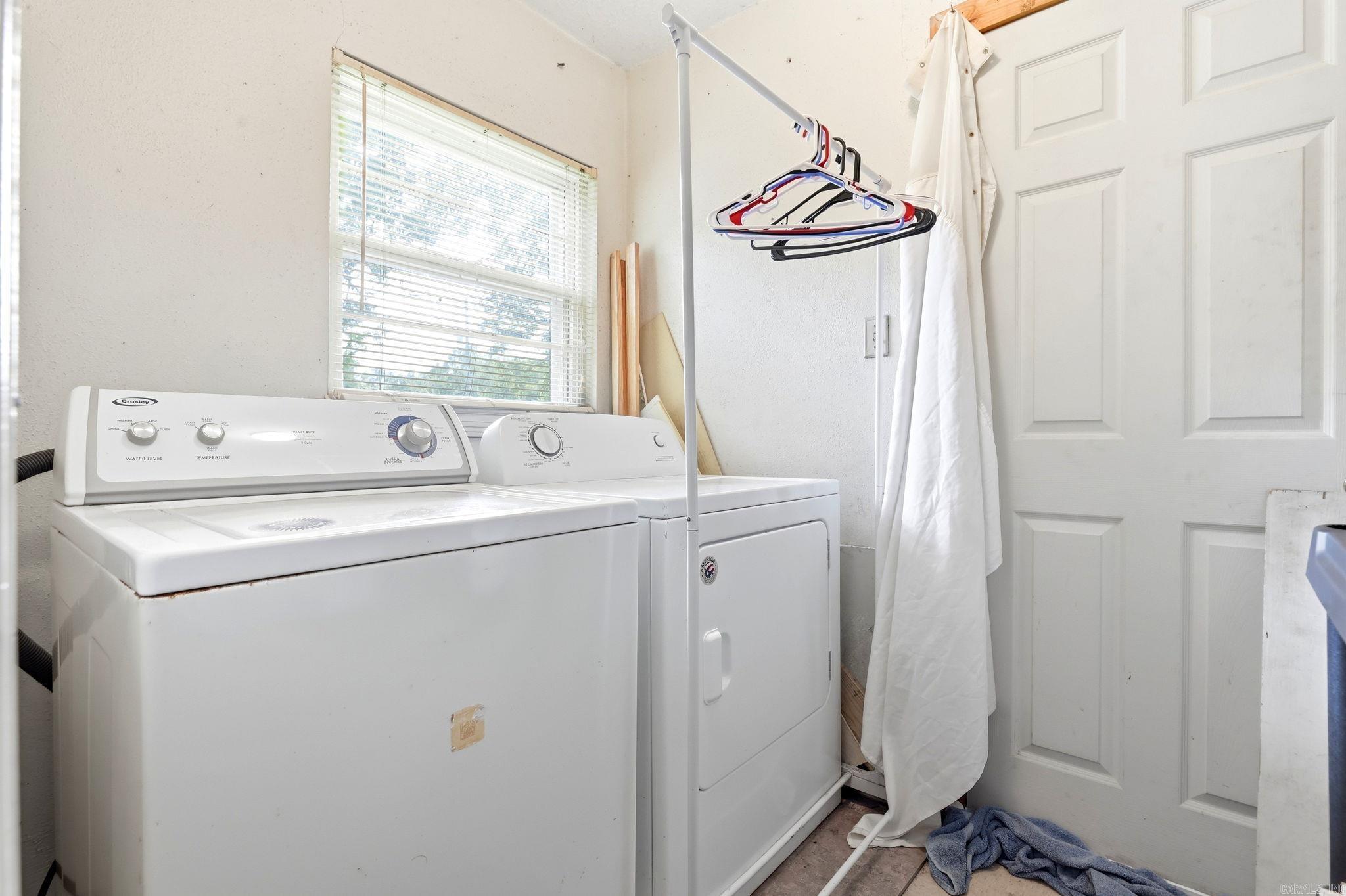 35 Neal Place Property Photo 10