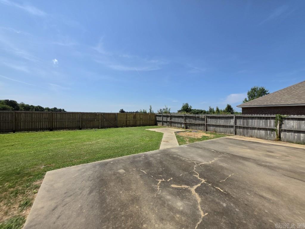 1325 Cherokee St Property Photo 23
