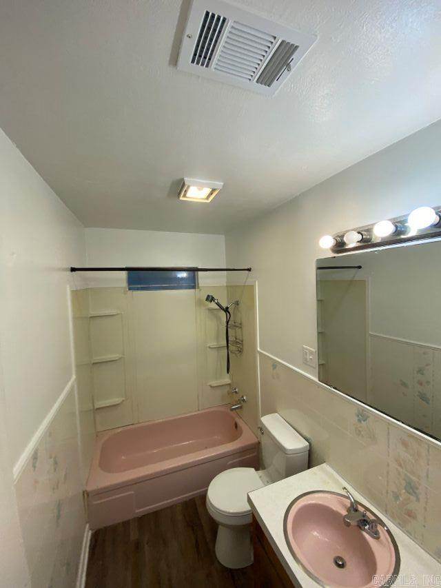 3804 W 25th Avenue Property Photo 5