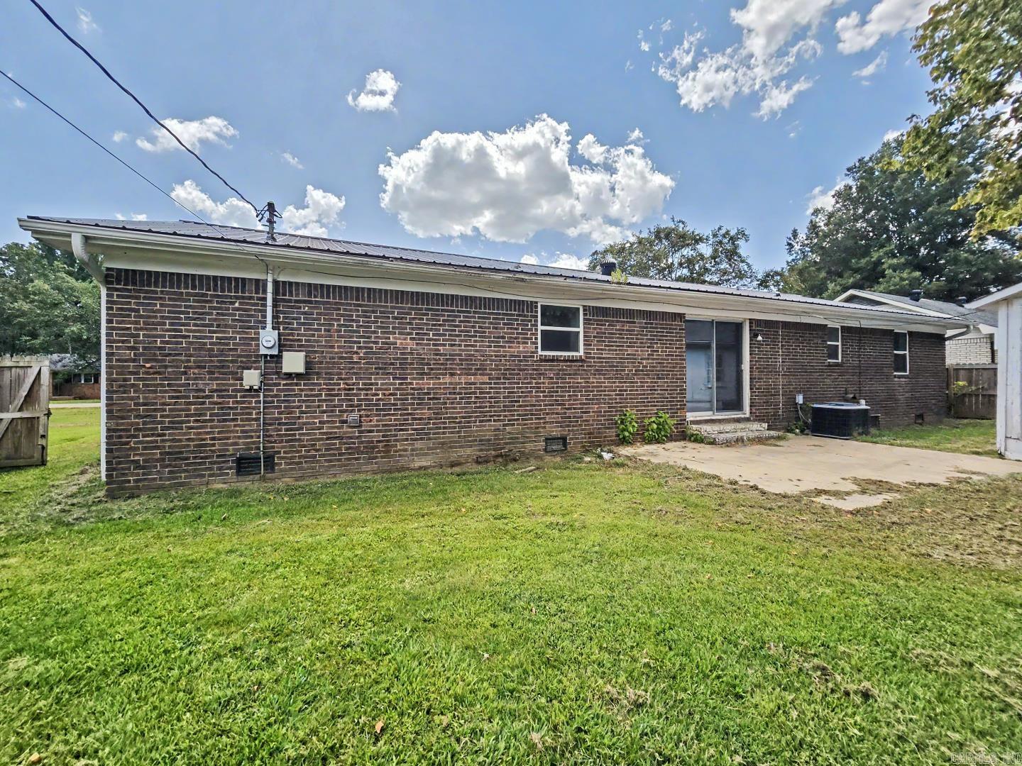 2907 Case Street Property Photo 20