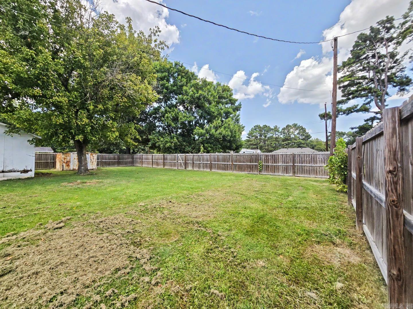 2907 Case Street Property Photo 23