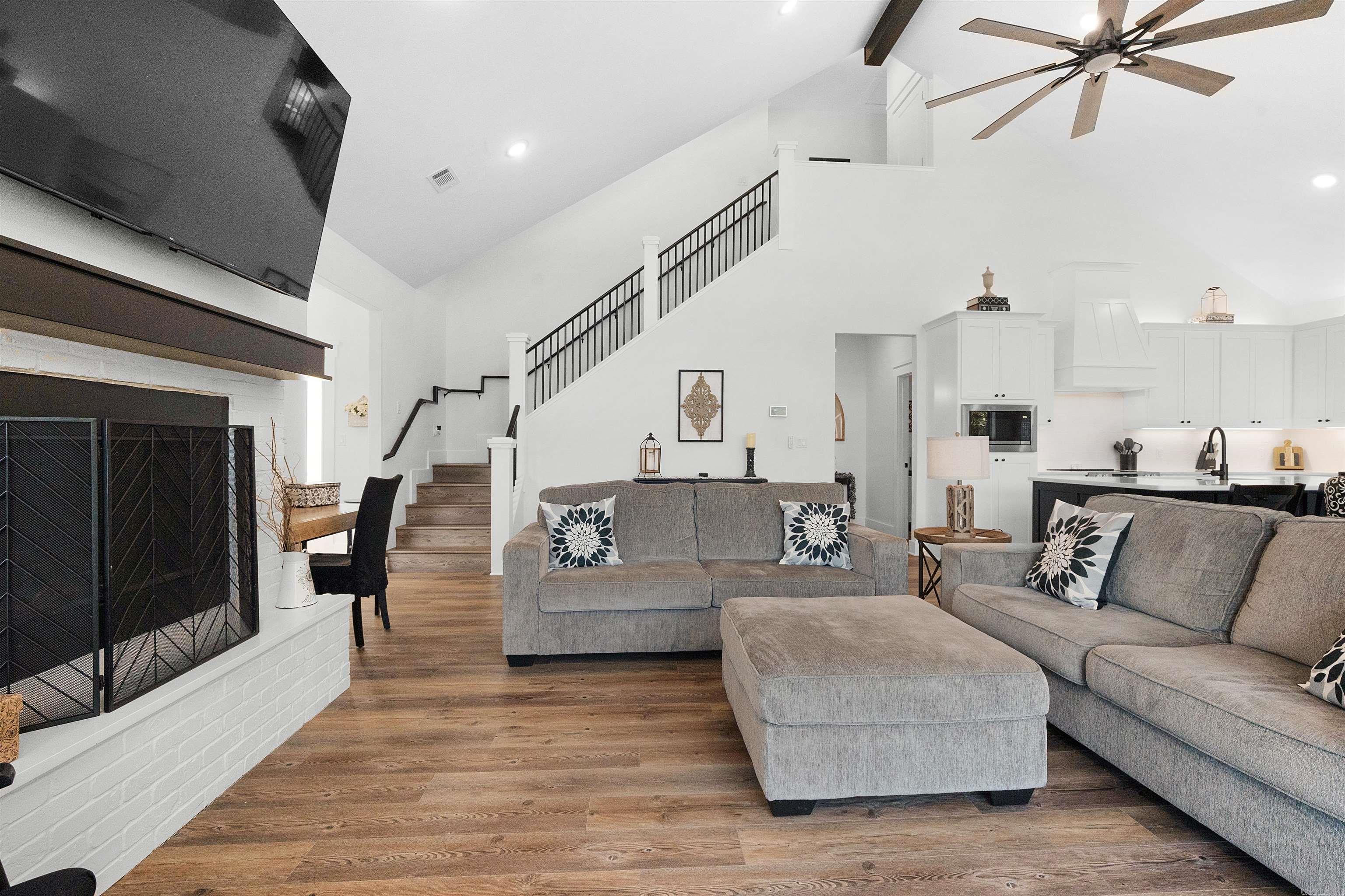 13 Caribe Lane Property Photo 11