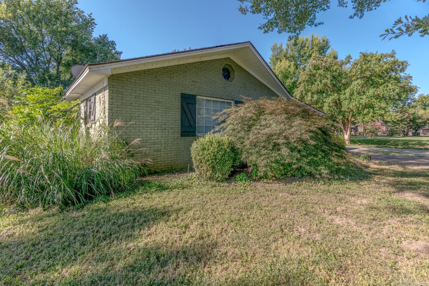 133 Terrace Dr Property Photo 4