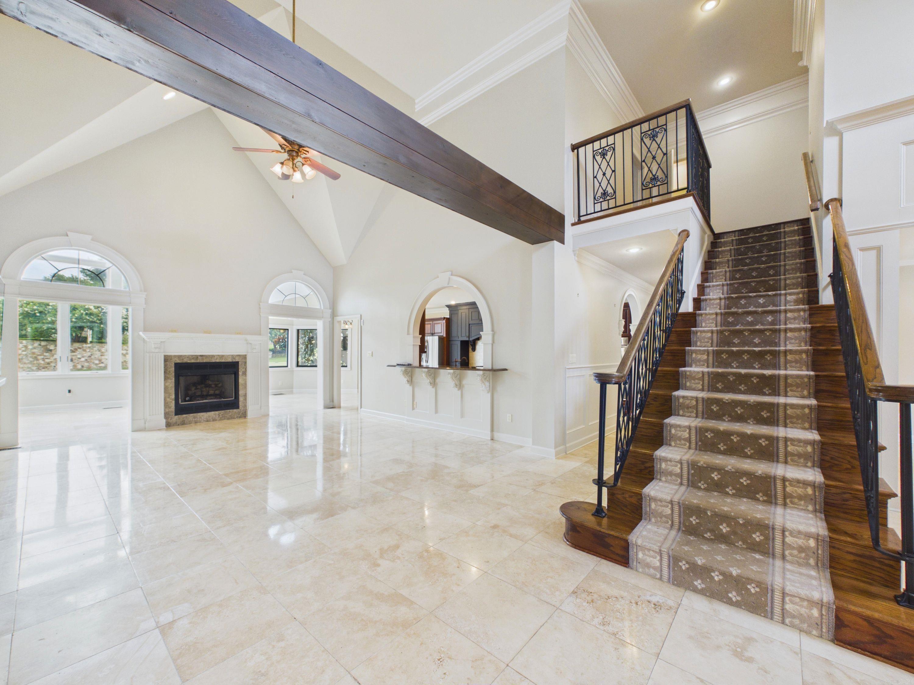 3625 Riviera Drive Property Photo 14