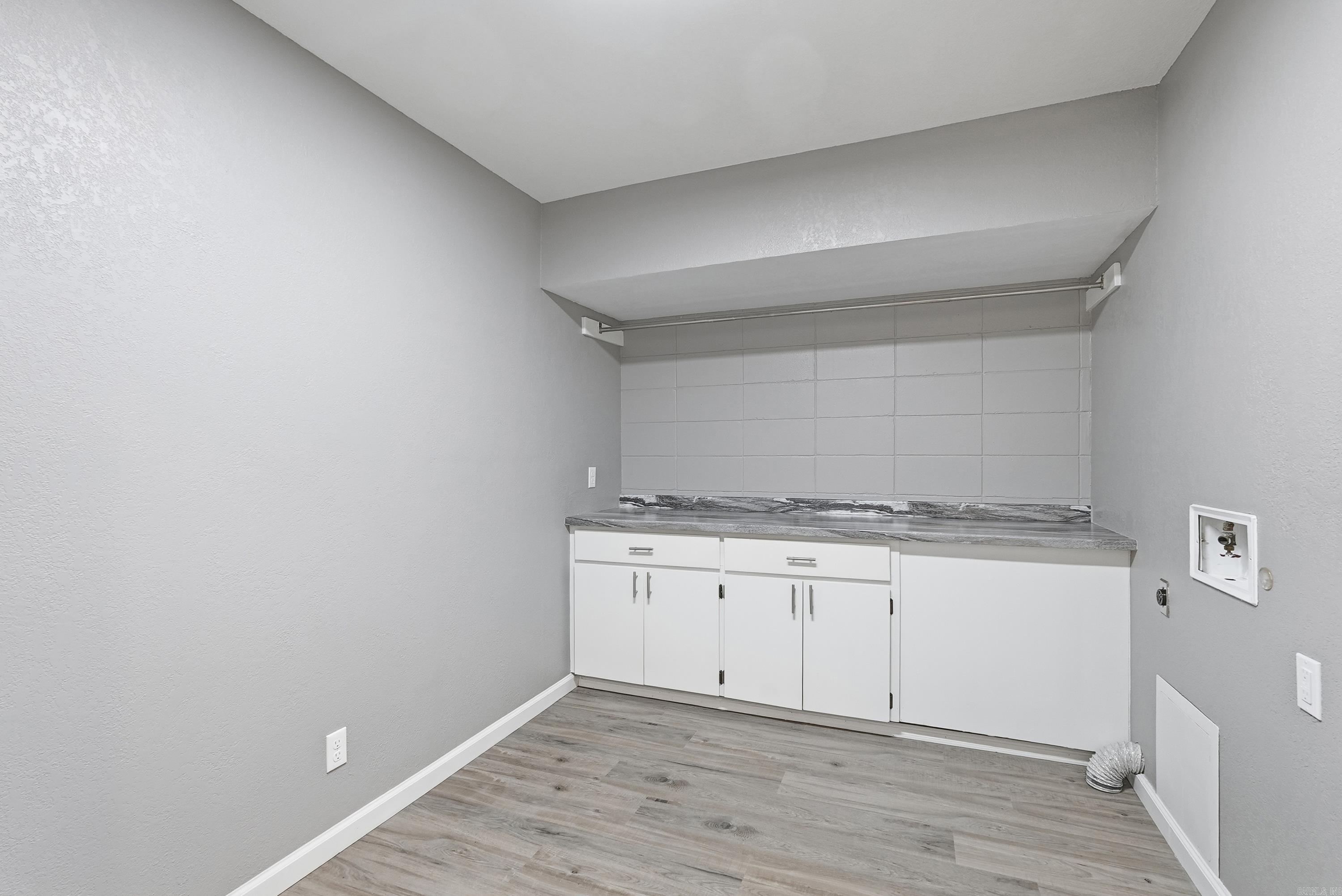 13 Eugenia Street Property Photo 28