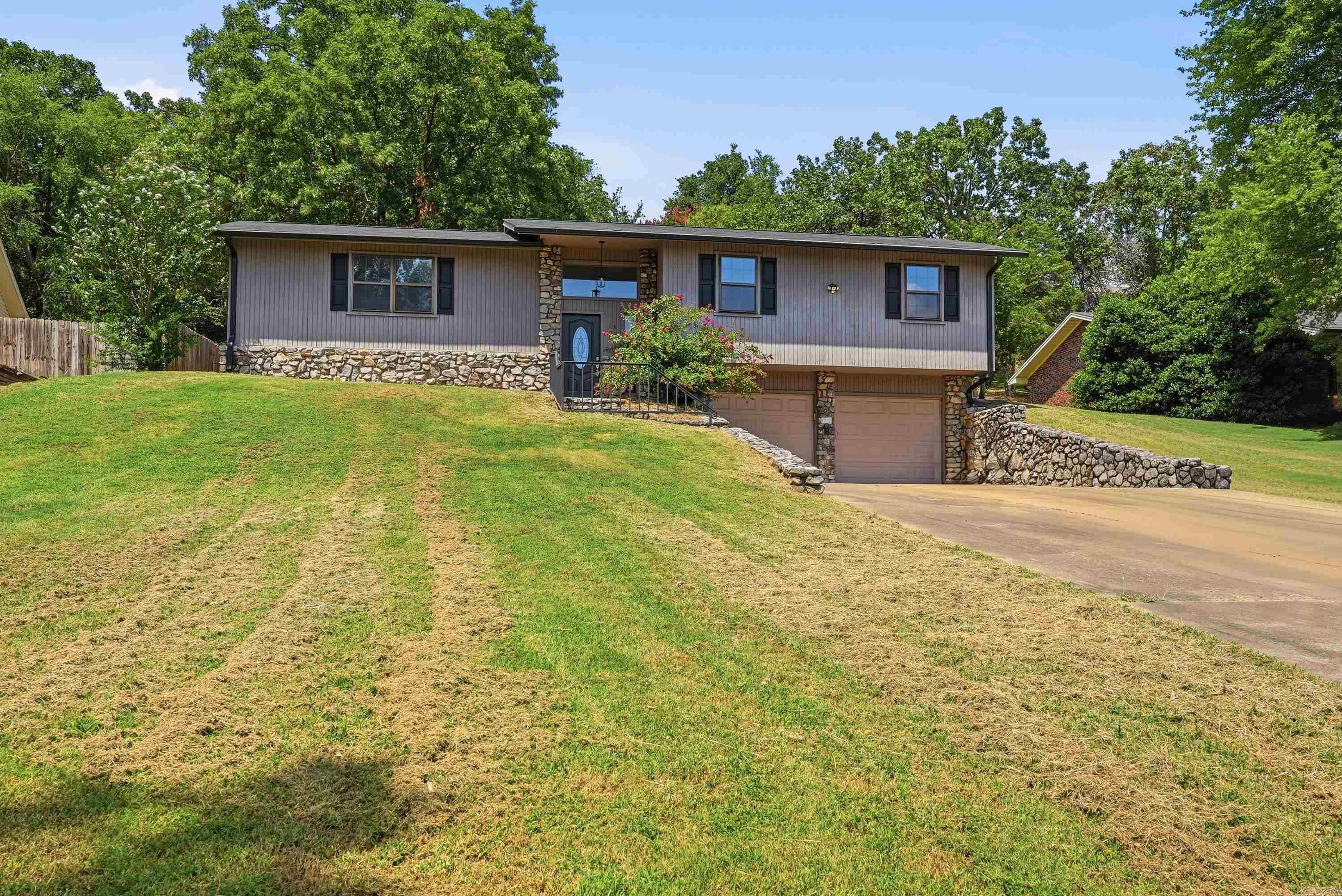 13 Eugenia Street Property Photo 45