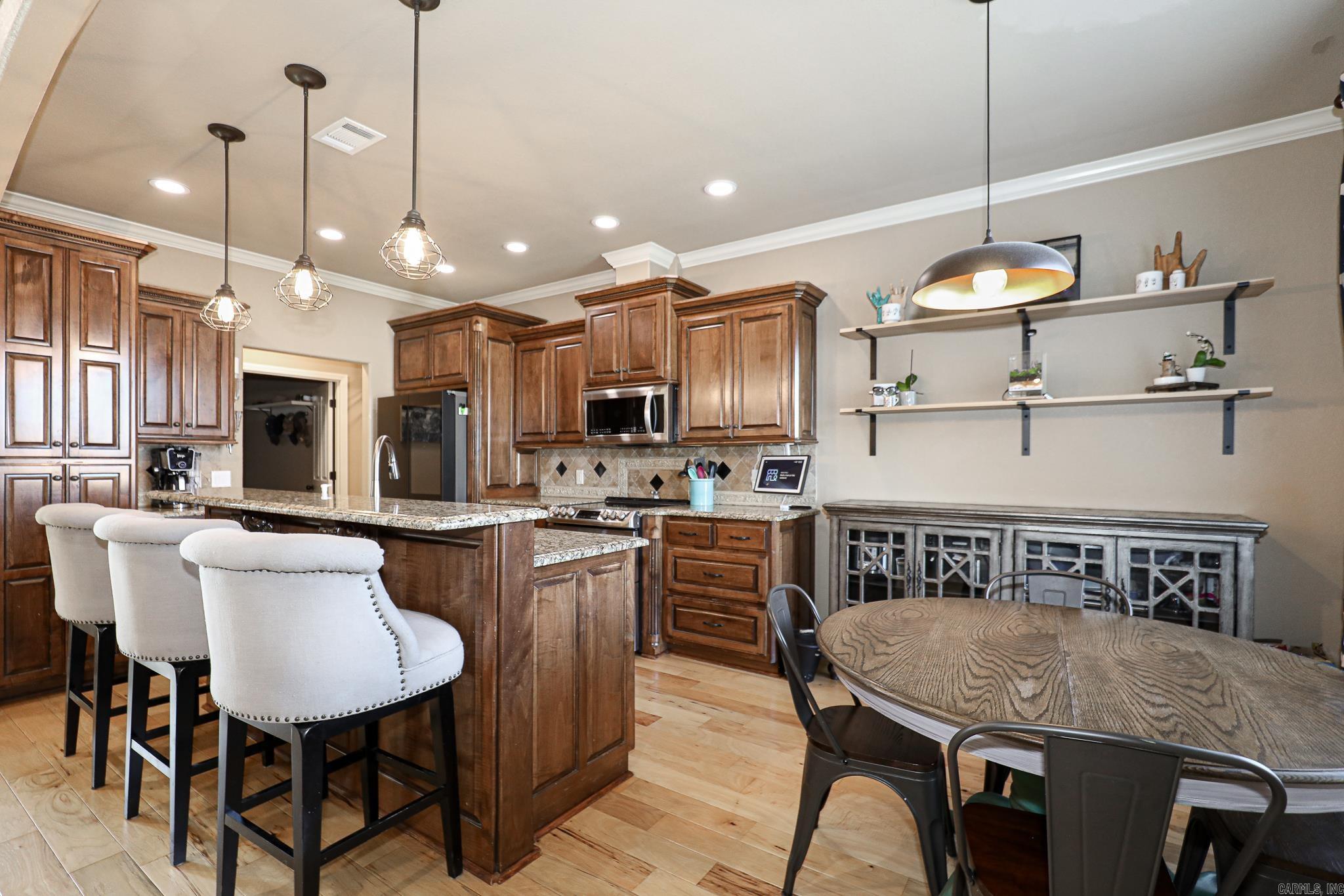 6301 Rim Fire Cove Property Photo 13
