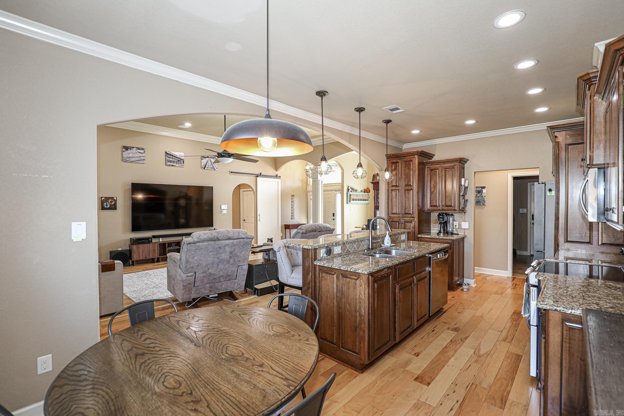 6301 Rim Fire Cove Property Photo 14