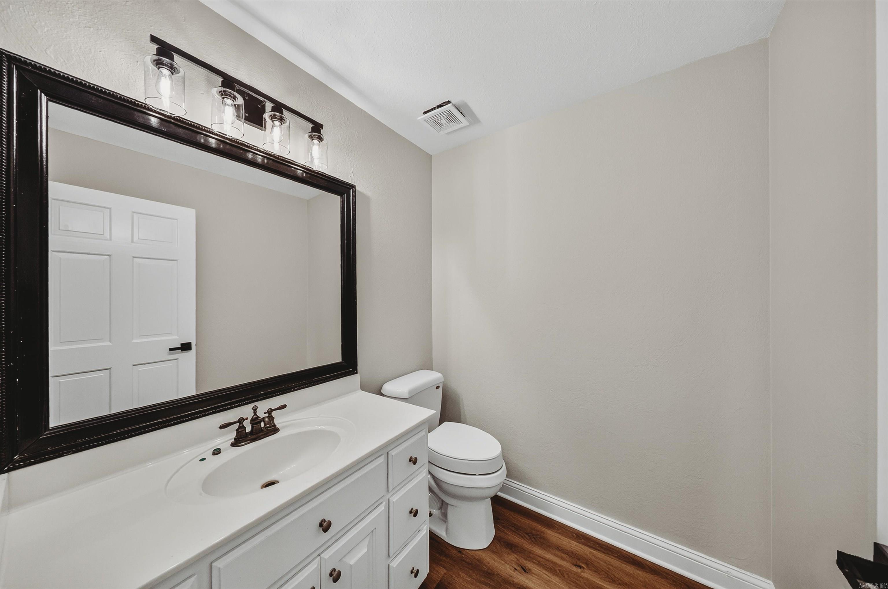 13638 Spring Road Property Photo 17