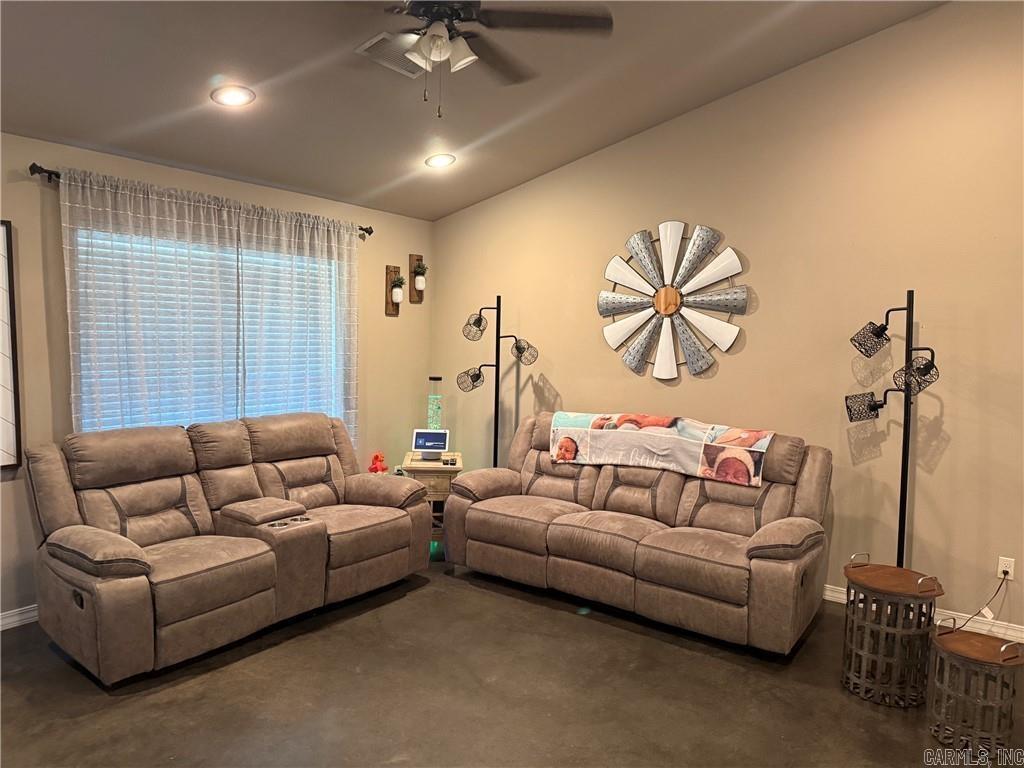 246 Letta Dr Property Photo 2