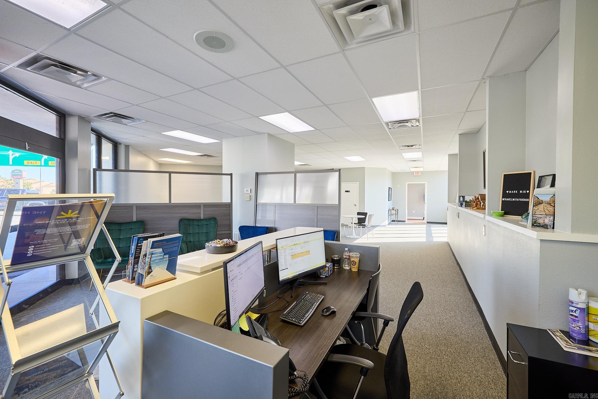 10901 Financial Centre Parkway Property Photo 9
