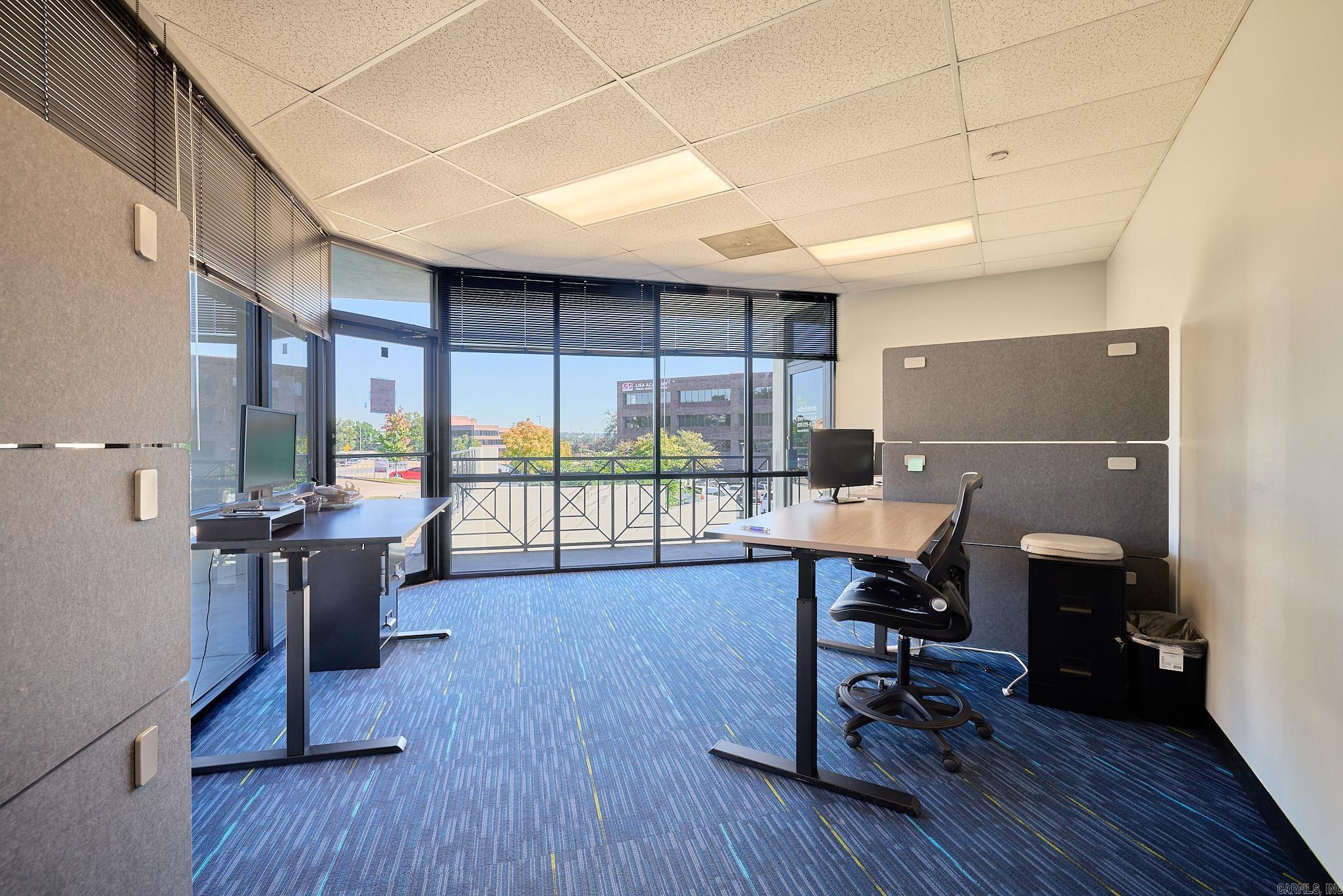 10901 Financial Centre Parkway Property Photo 20