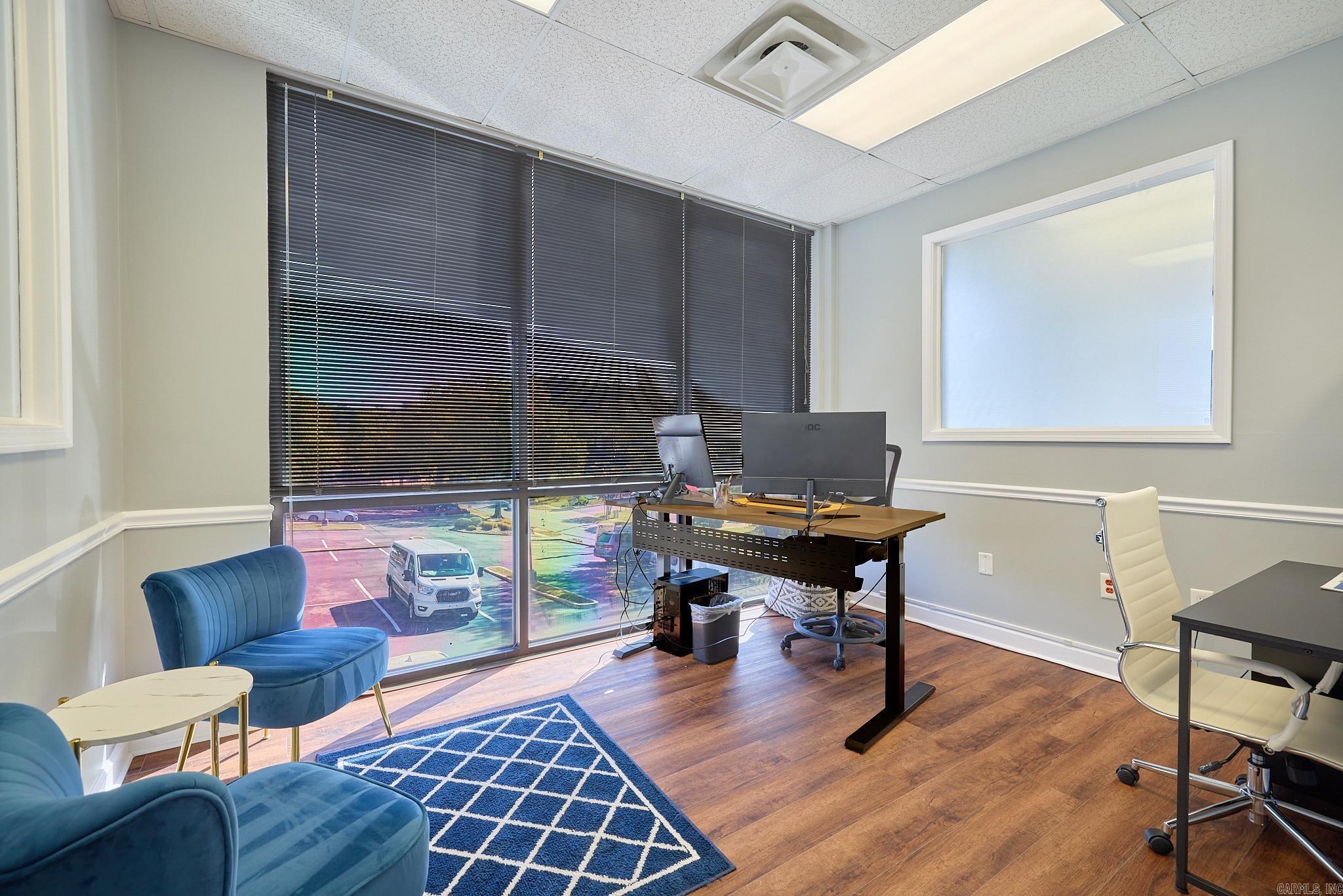 10901 Financial Centre Parkway Property Photo 25