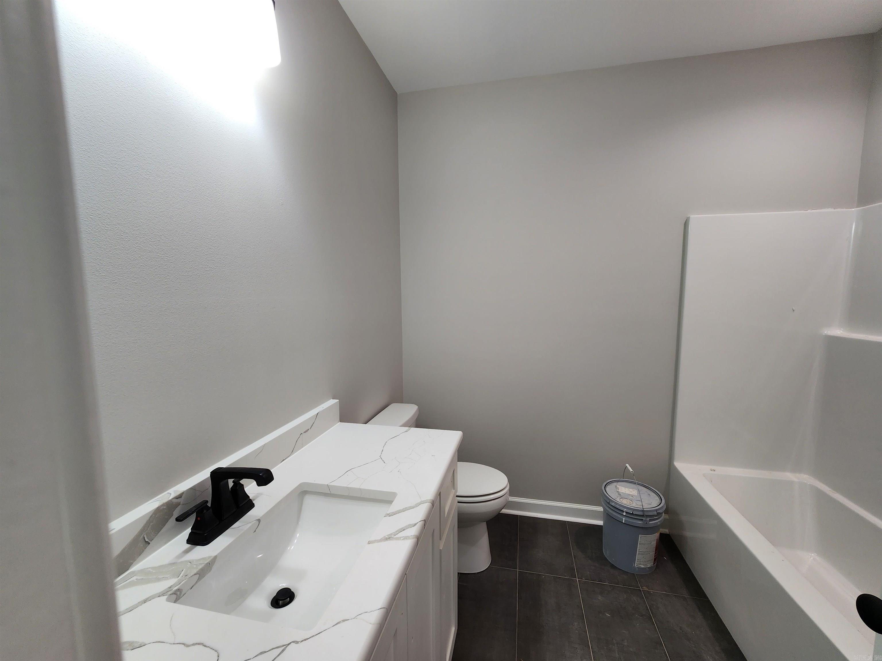 15 Ravell Road Property Photo 13
